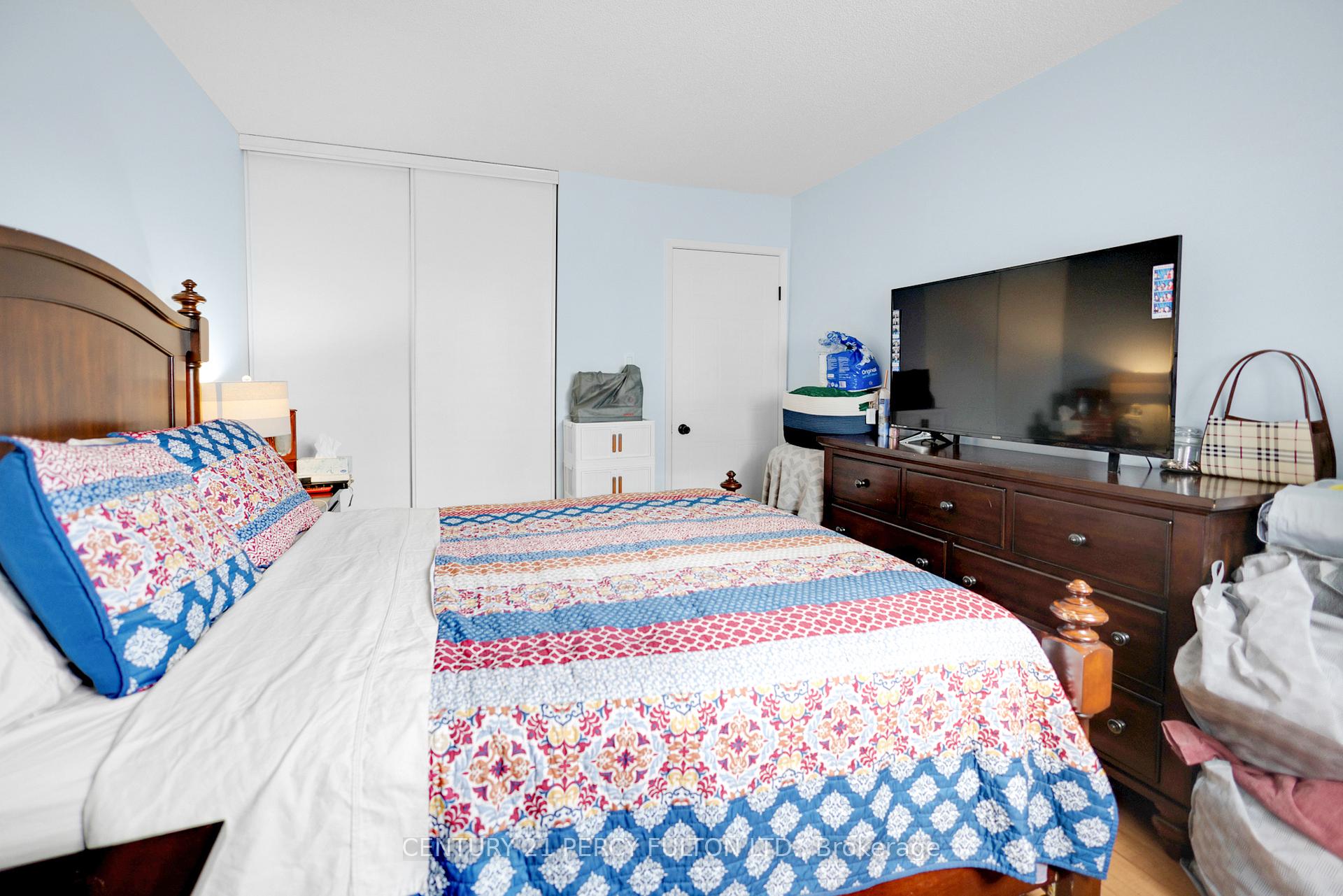 Photo 18 of Unit 56, 3085 Kingsway Drive, Kitchener — HOMEH
