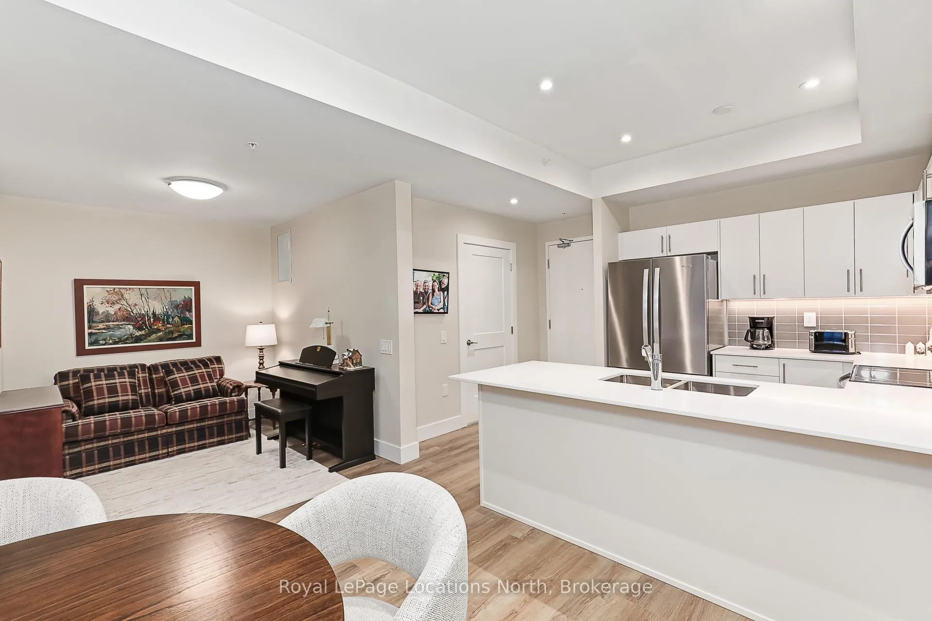 Photo 9 of Unit 509, 4 Kimberly Lane, Collingwood — HOMEH