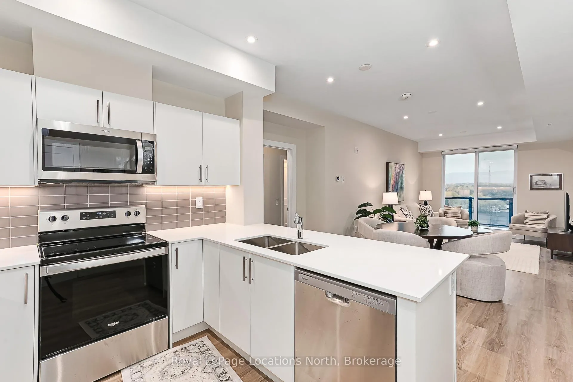 Photo 11 of Unit 509, 4 Kimberly Lane, Collingwood — HOMEH
