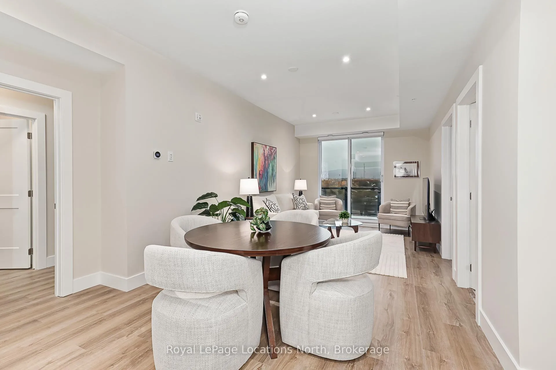 Photo 14 of Unit 509, 4 Kimberly Lane, Collingwood — HOMEH