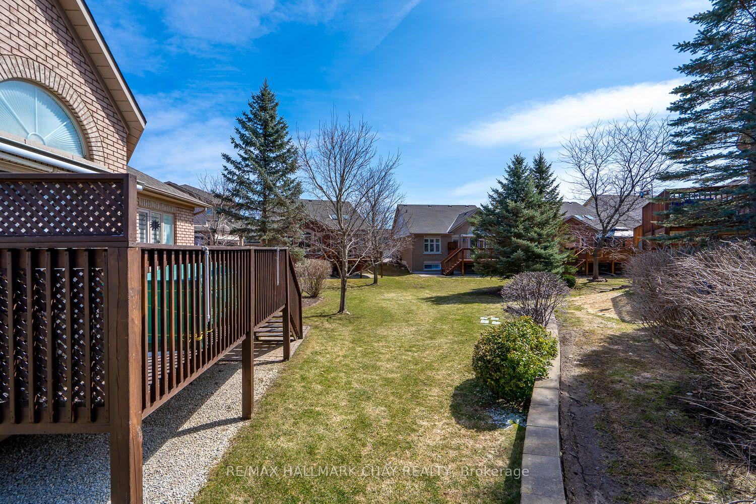 Photo 5 of 22 Artisan Lane, New Tecumseth, Alliston — HOMEH