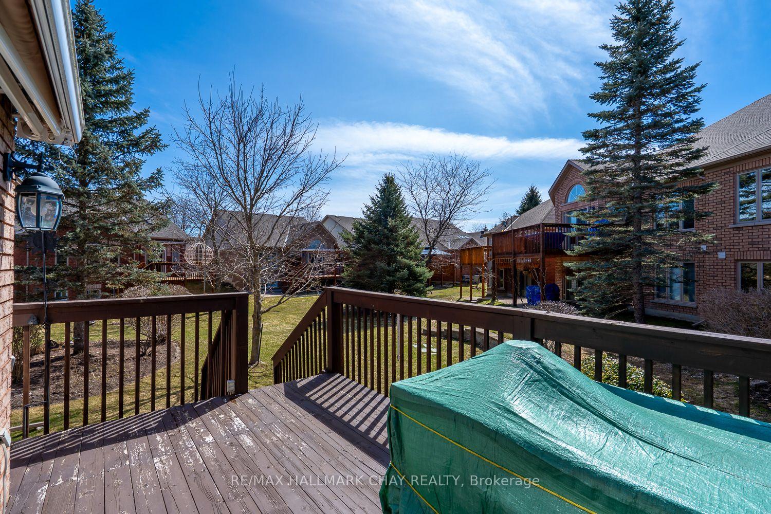 Photo 6 of 22 Artisan Lane, New Tecumseth, Alliston — HOMEH