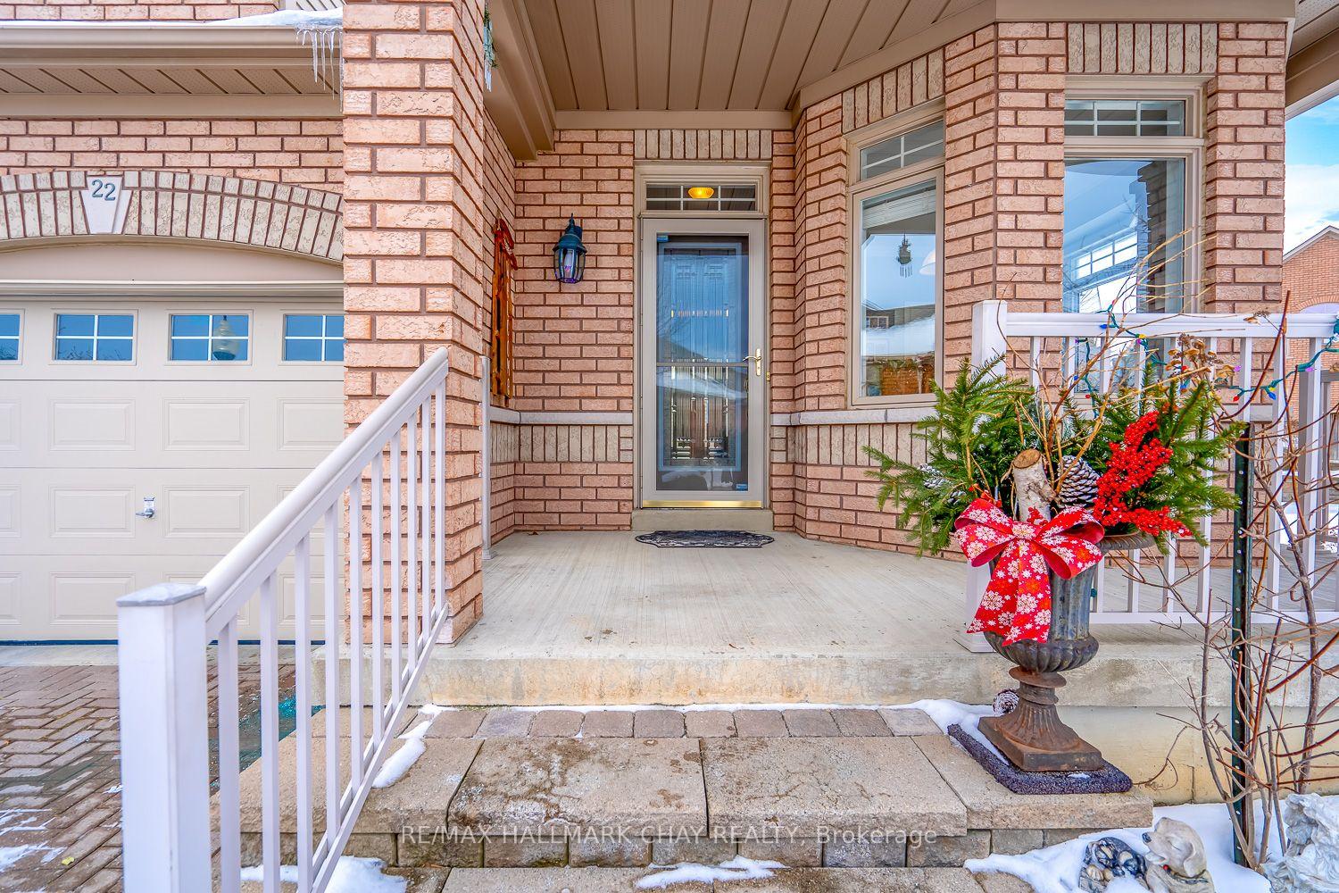 Photo 7 of 22 Artisan Lane, New Tecumseth, Alliston — HOMEH