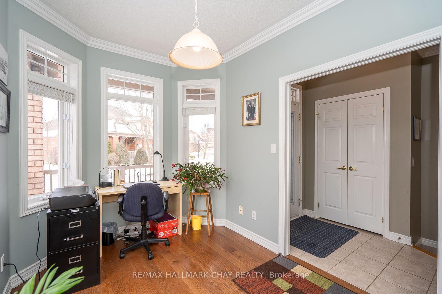 Photo 19 of 22 Artisan Lane, New Tecumseth, Alliston — HOMEH