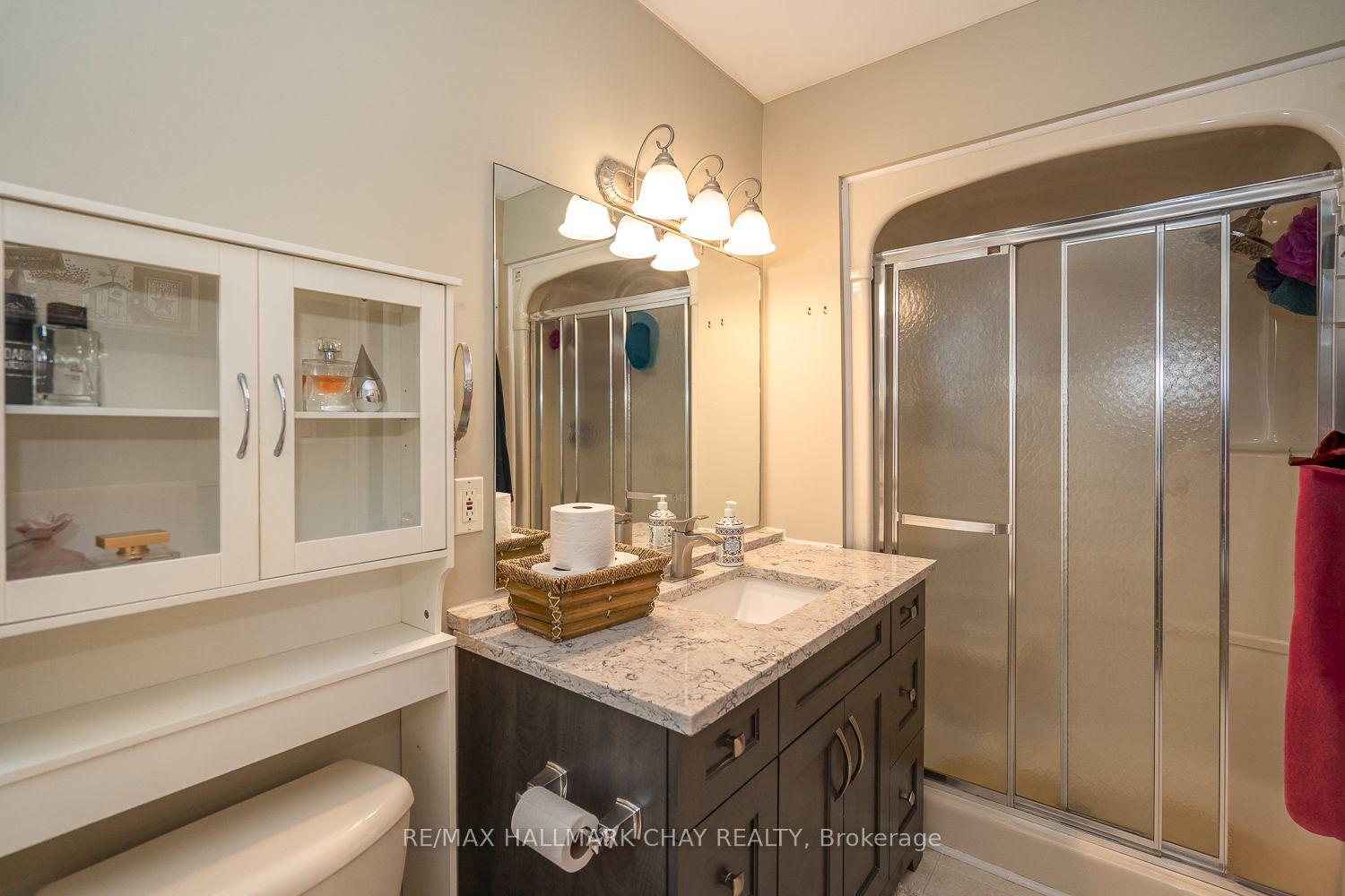 Photo 24 of 22 Artisan Lane, New Tecumseth, Alliston — HOMEH