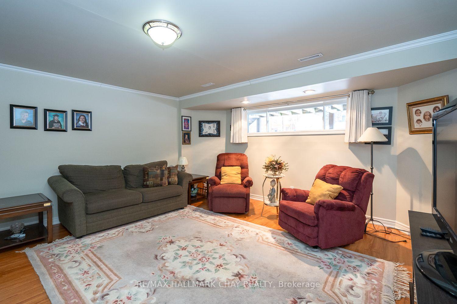 Photo 33 of 22 Artisan Lane, New Tecumseth, Alliston — HOMEH