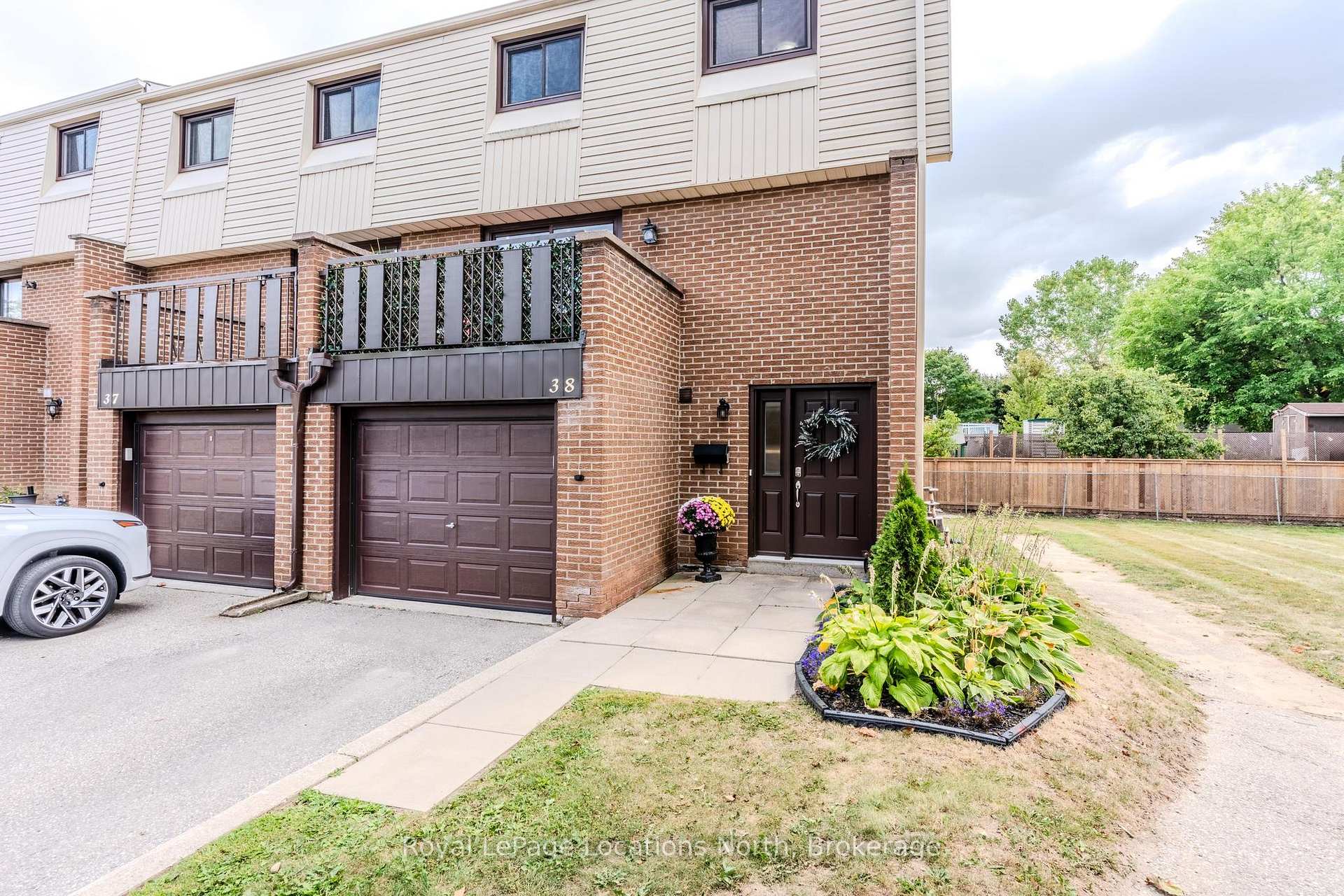 Front of Unit 38, 187 Grulke Street