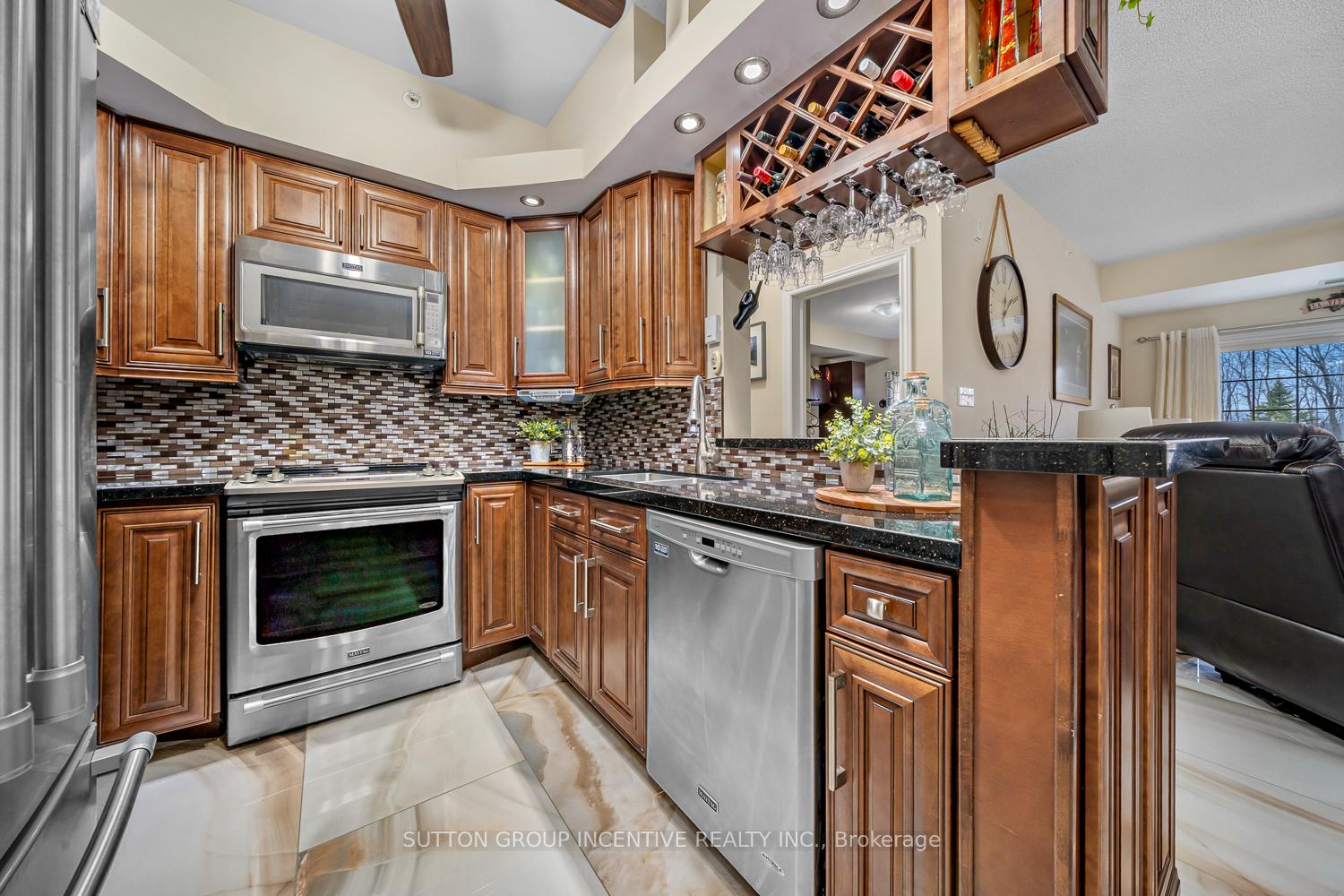 Photo 12 of Unit 107, 42 Ferndale Drive S, Barrie, Ardagh — HOMEH