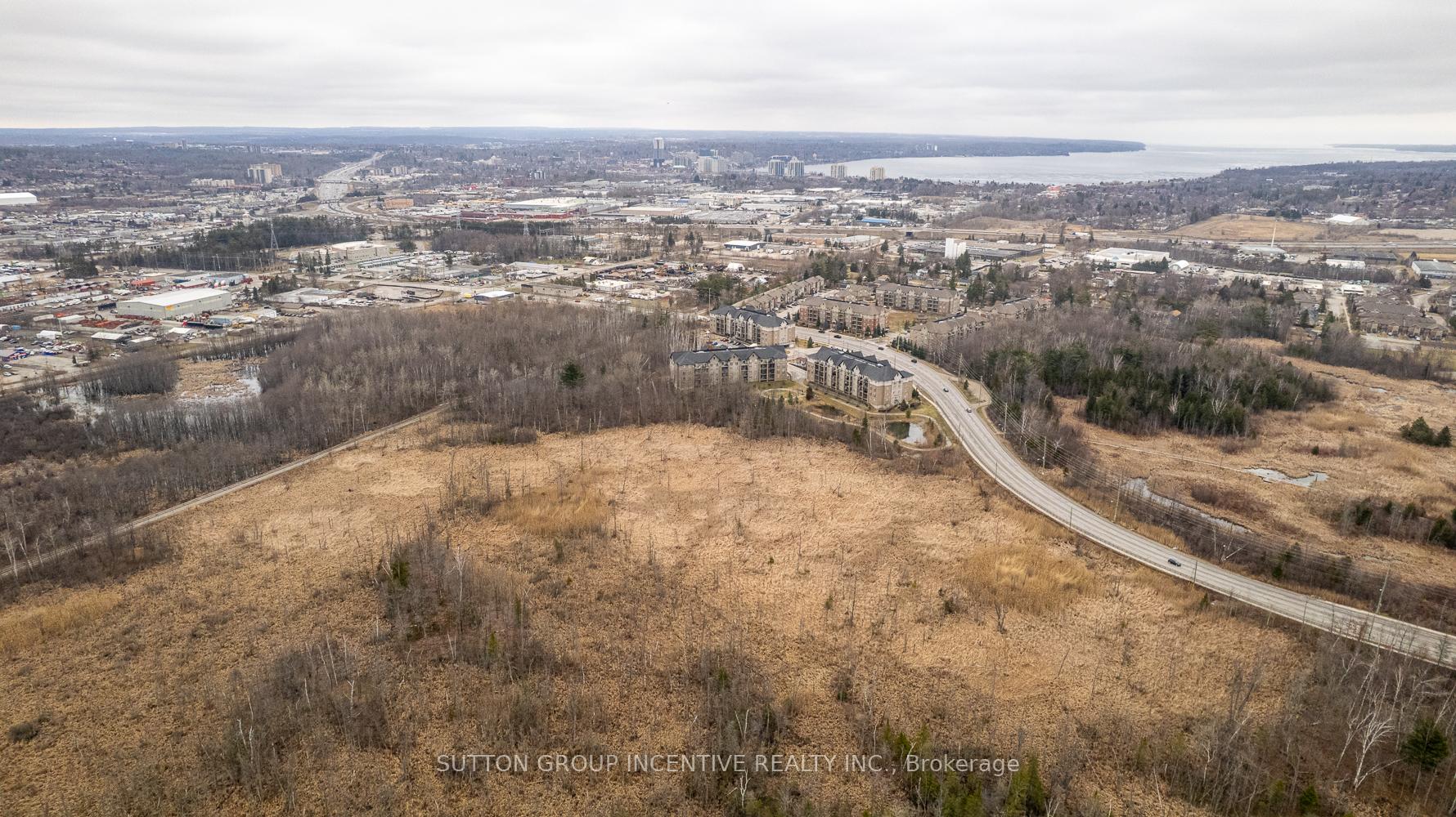 Photo 39 of Unit 107, 42 Ferndale Drive S, Barrie, Ardagh — HOMEH