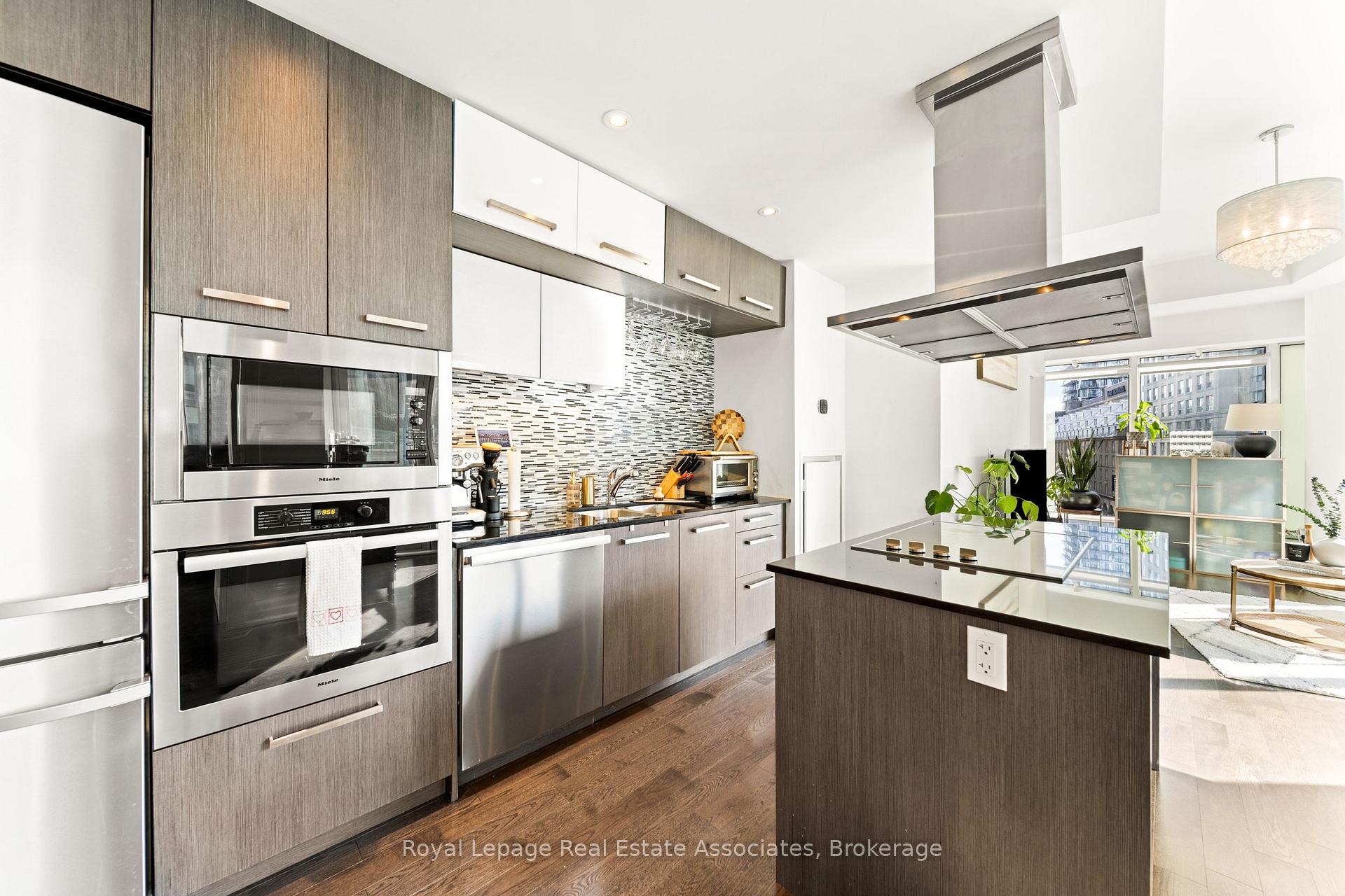 Photo 11 of Unit 507, 8 The Esplanade, Toronto, Waterfront Communities — HOMEH