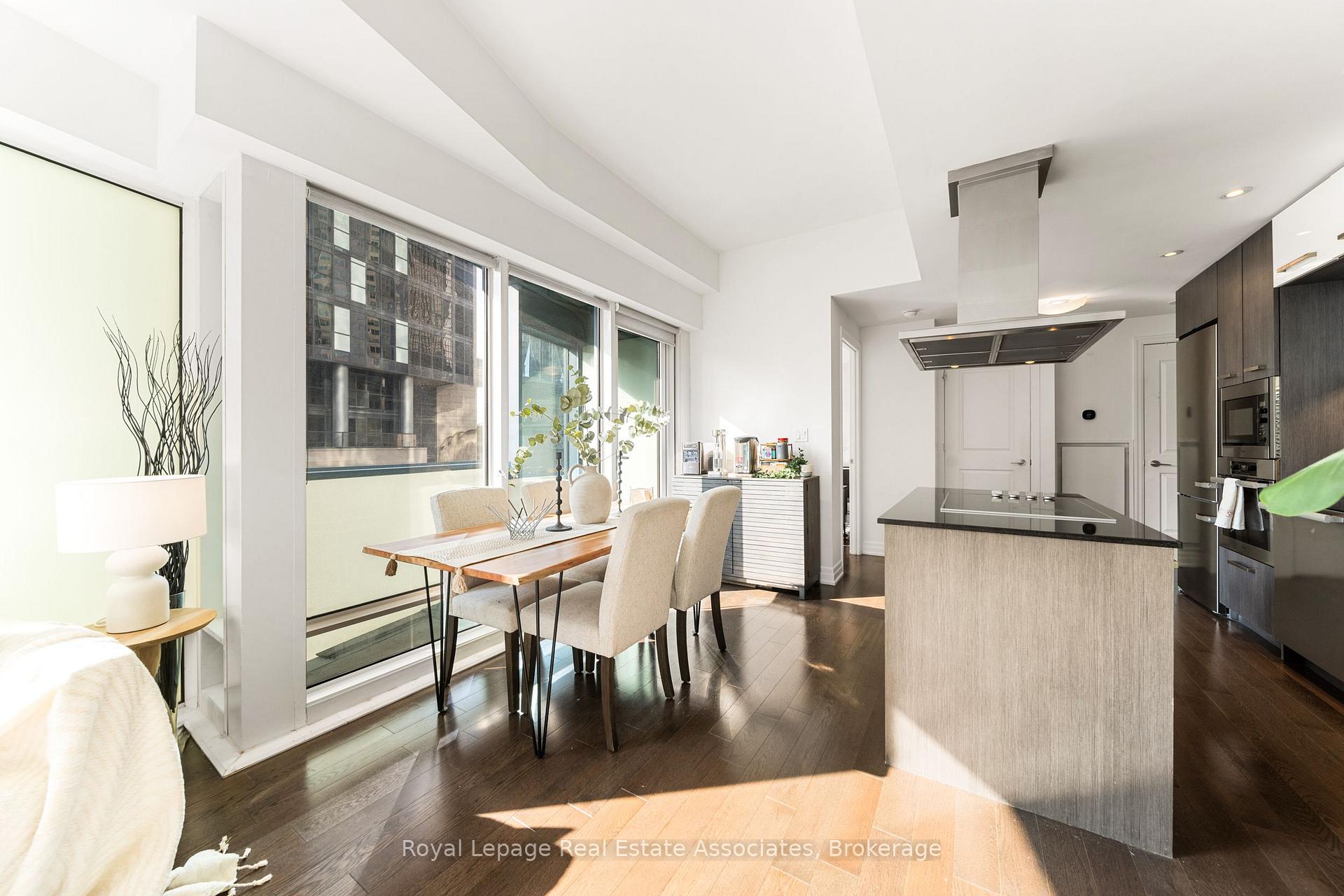 Photo 17 of Unit 507, 8 The Esplanade, Toronto, Waterfront Communities — HOMEH
