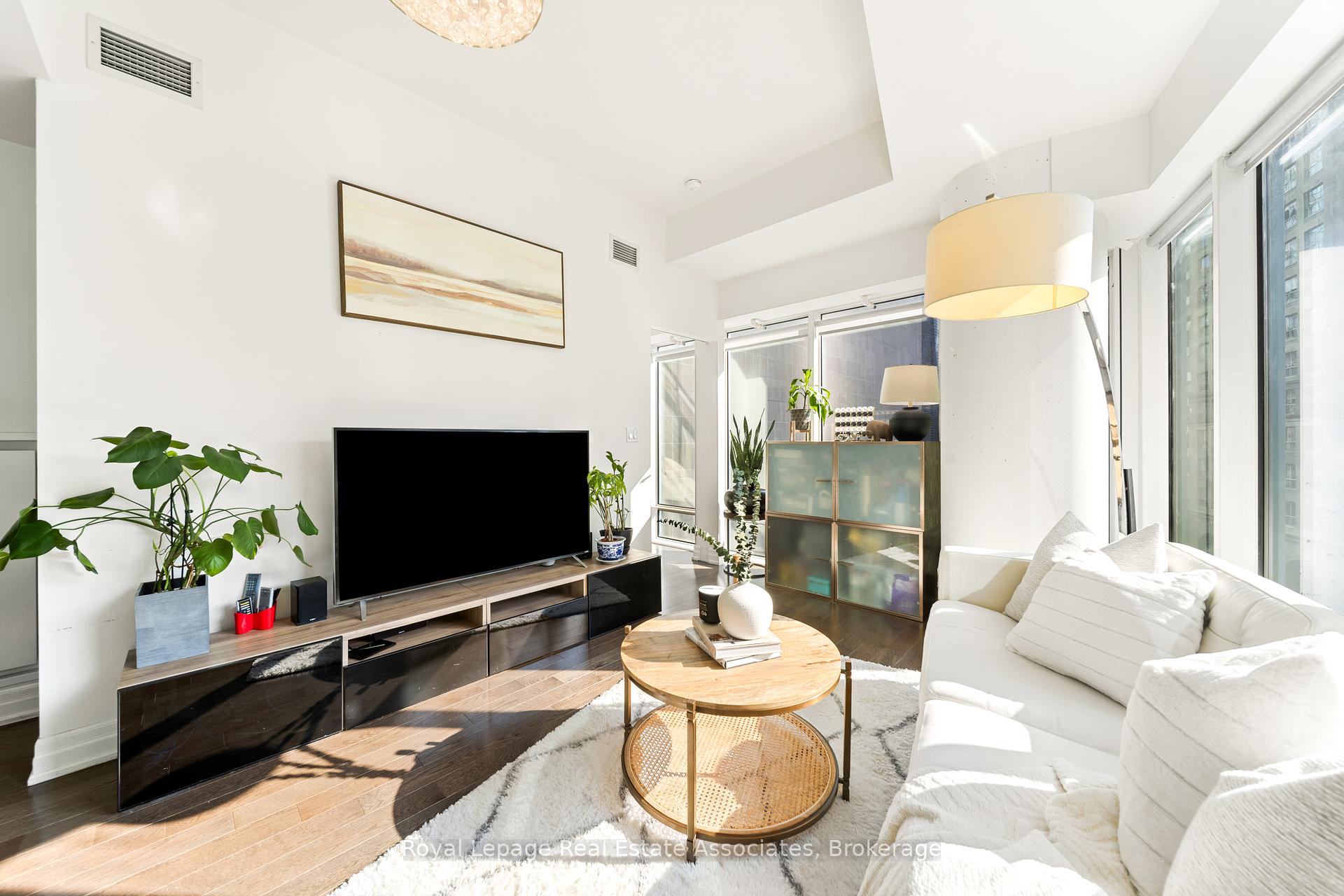 Photo 20 of Unit 507, 8 The Esplanade, Toronto, Waterfront Communities — HOMEH