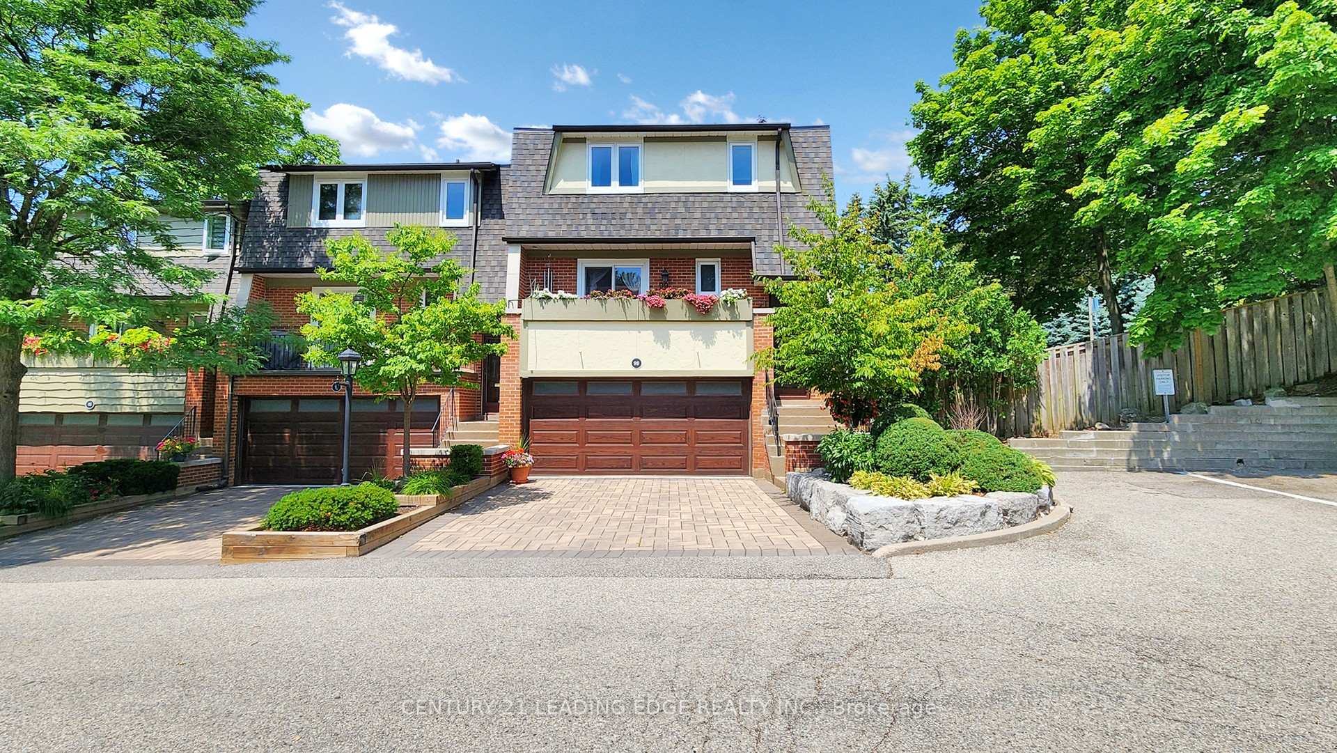 Photo 1 of 99 Quail Valley Crescent, Markham, German Mills — HOMEH
