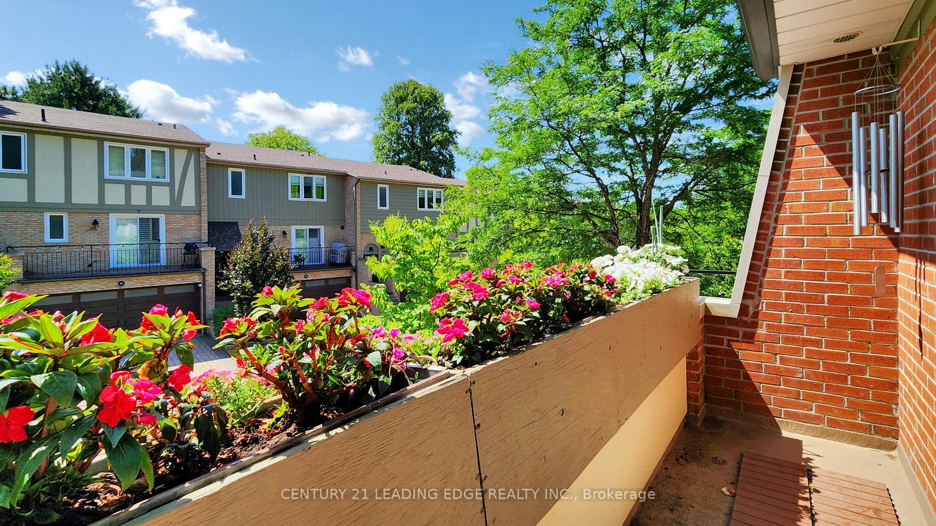Photo 33 of 99 Quail Valley Crescent, Markham, German Mills — HOMEH