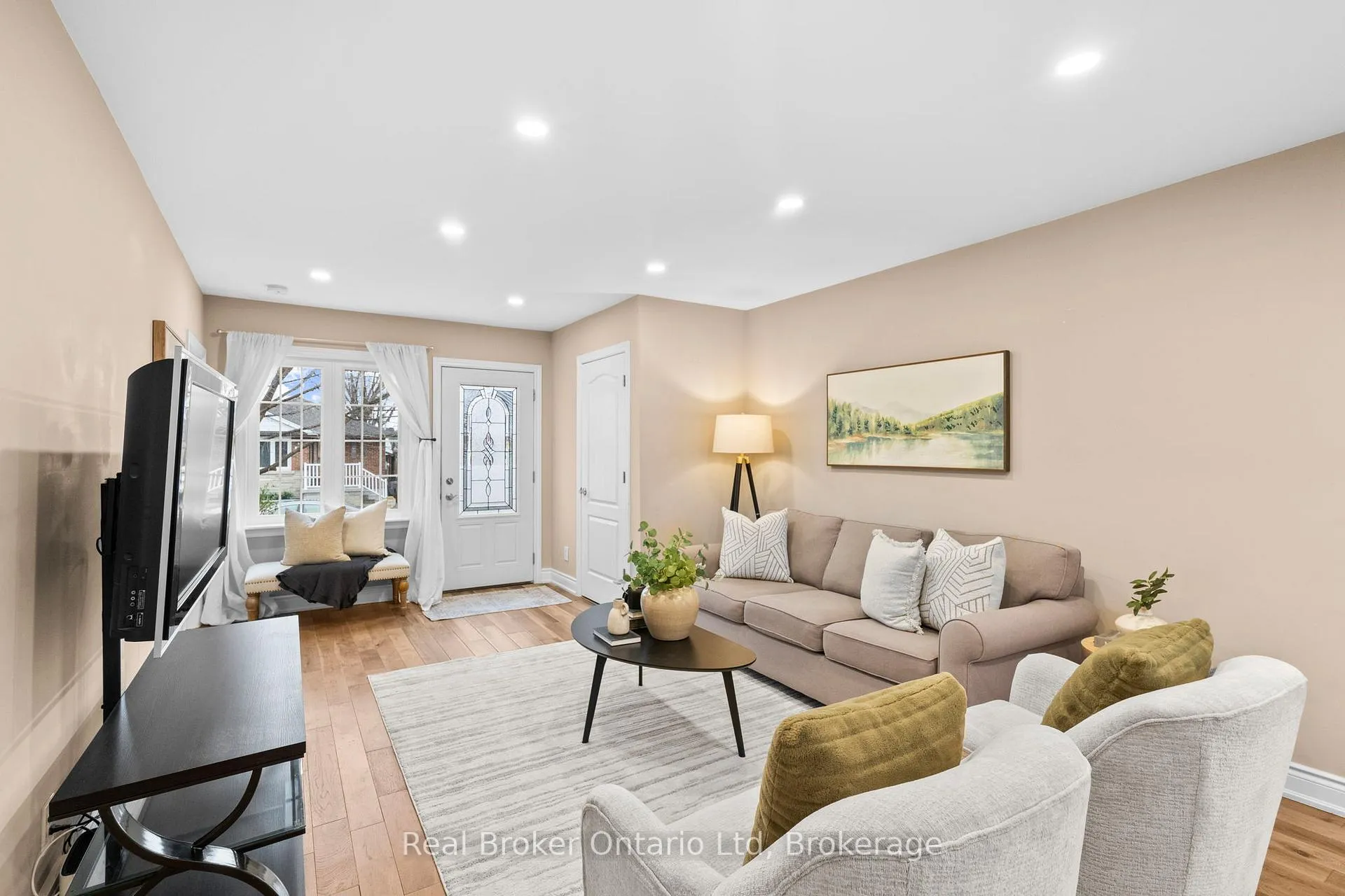 Photo 6 of 196 Ivon Avenue, Hamilton, Normanhurst — HOMEH