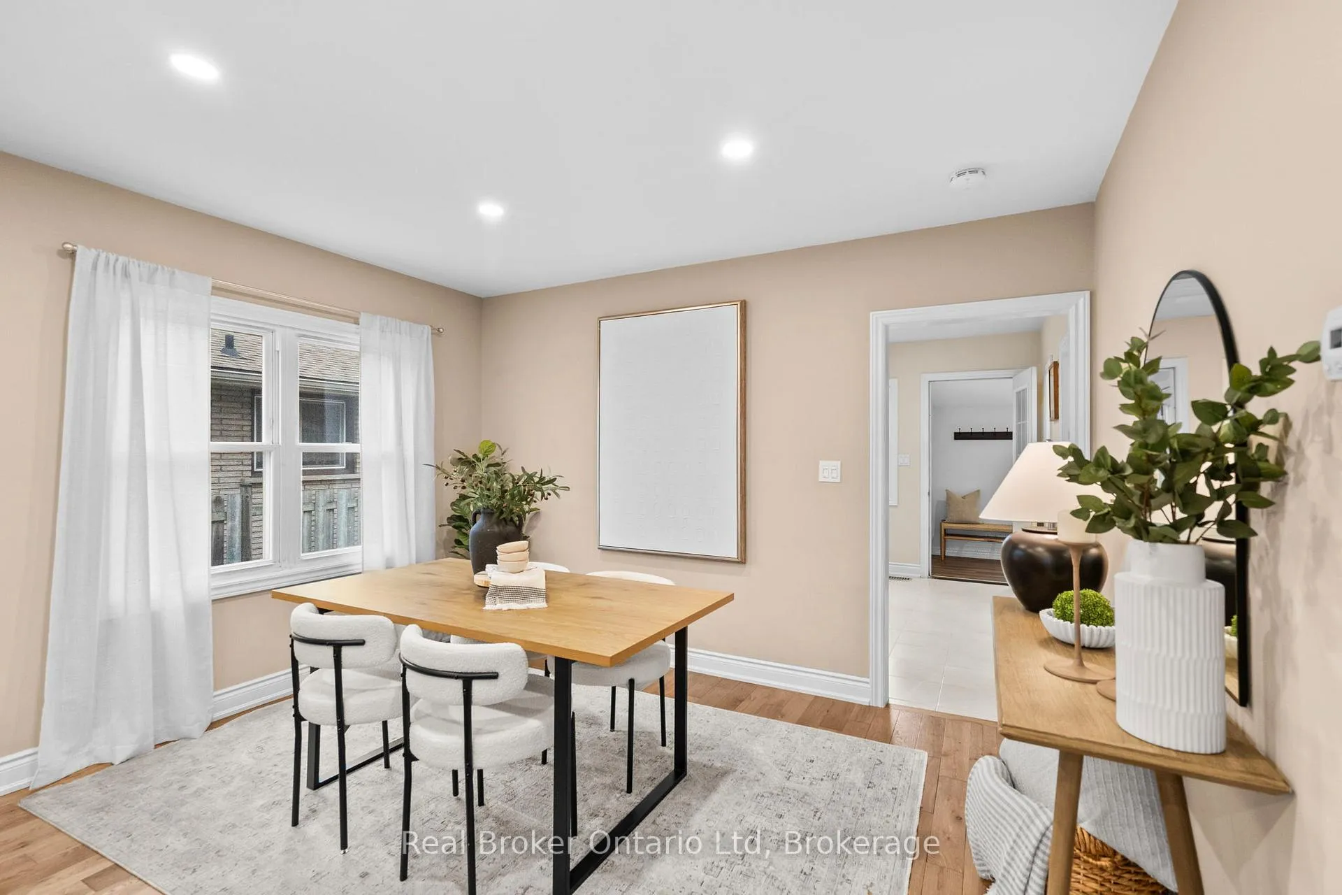 Photo 7 of 196 Ivon Avenue, Hamilton, Normanhurst — HOMEH