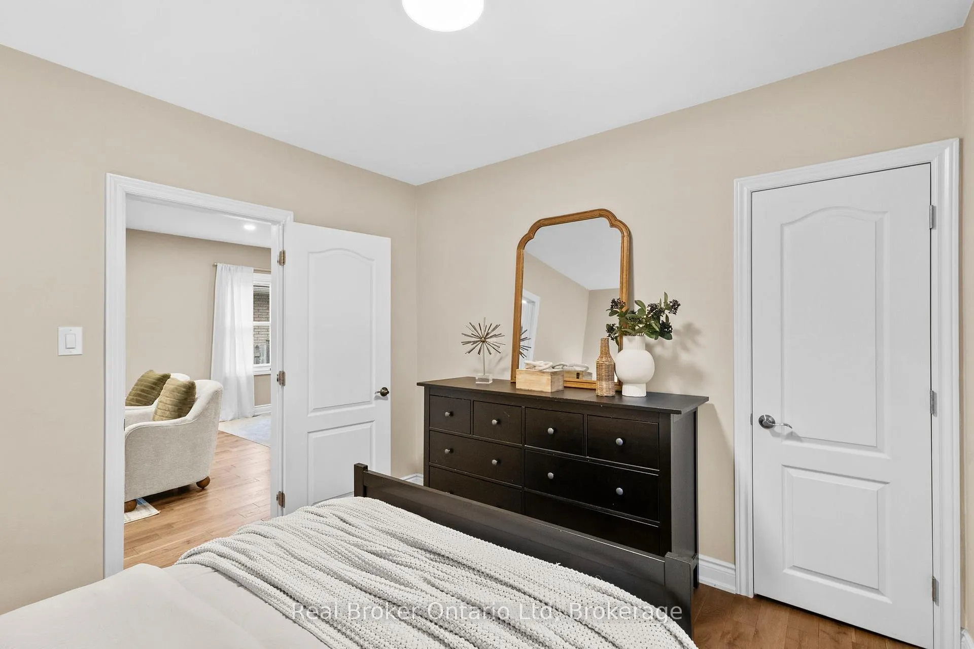 Photo 20 of 196 Ivon Avenue, Hamilton, Normanhurst — HOMEH