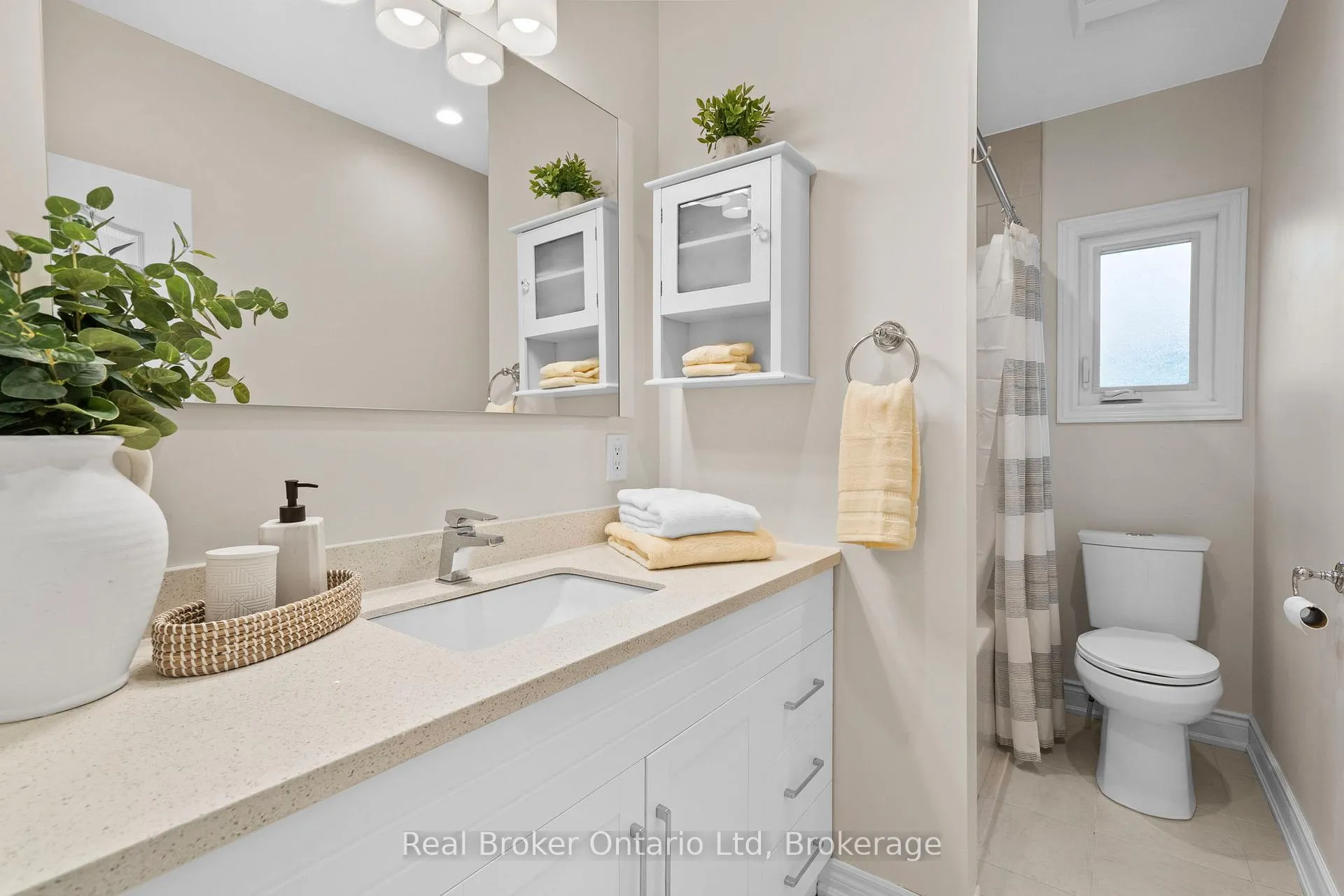 Photo 22 of 196 Ivon Avenue, Hamilton, Normanhurst — HOMEH