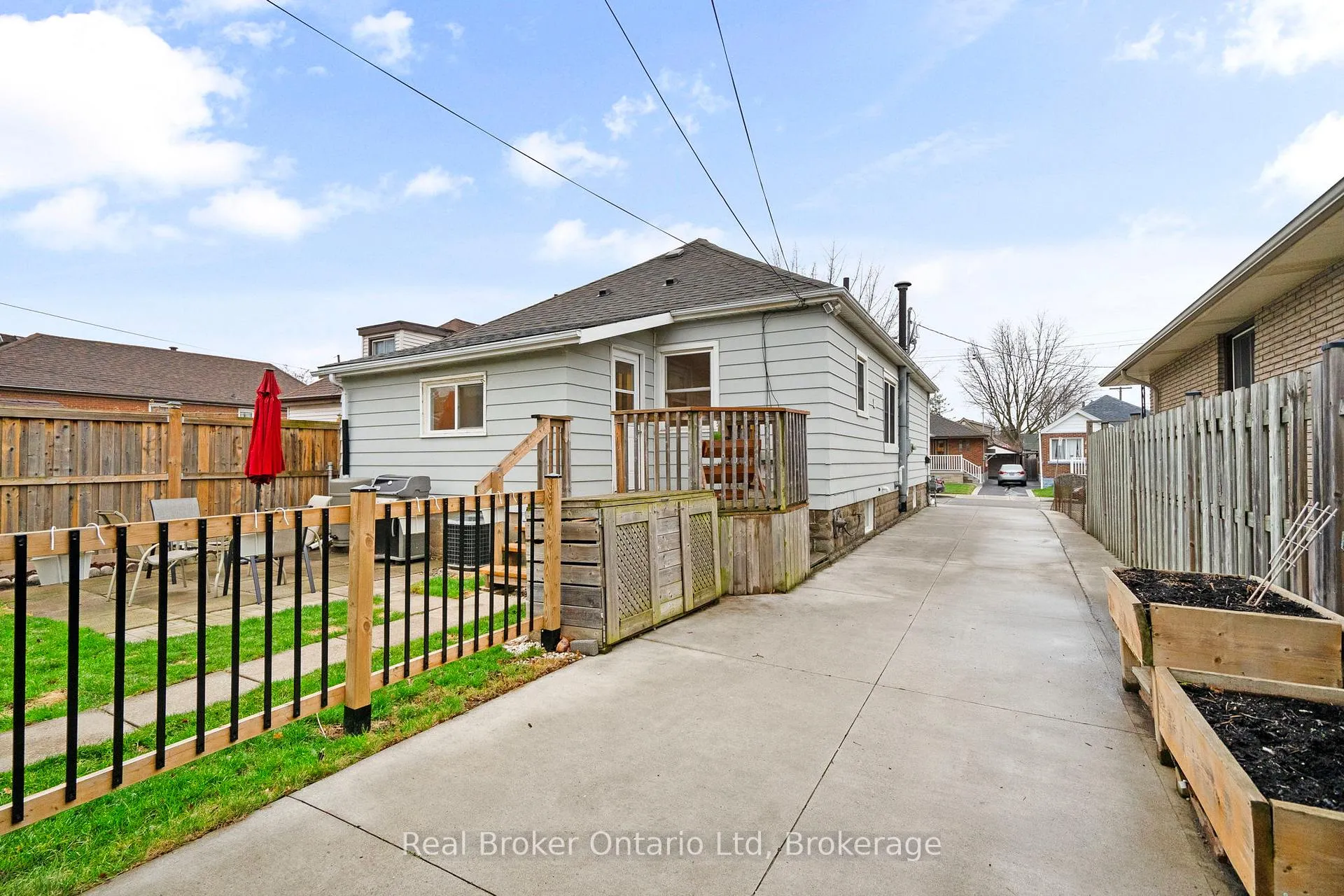 Photo 28 of 196 Ivon Avenue, Hamilton, Normanhurst — HOMEH