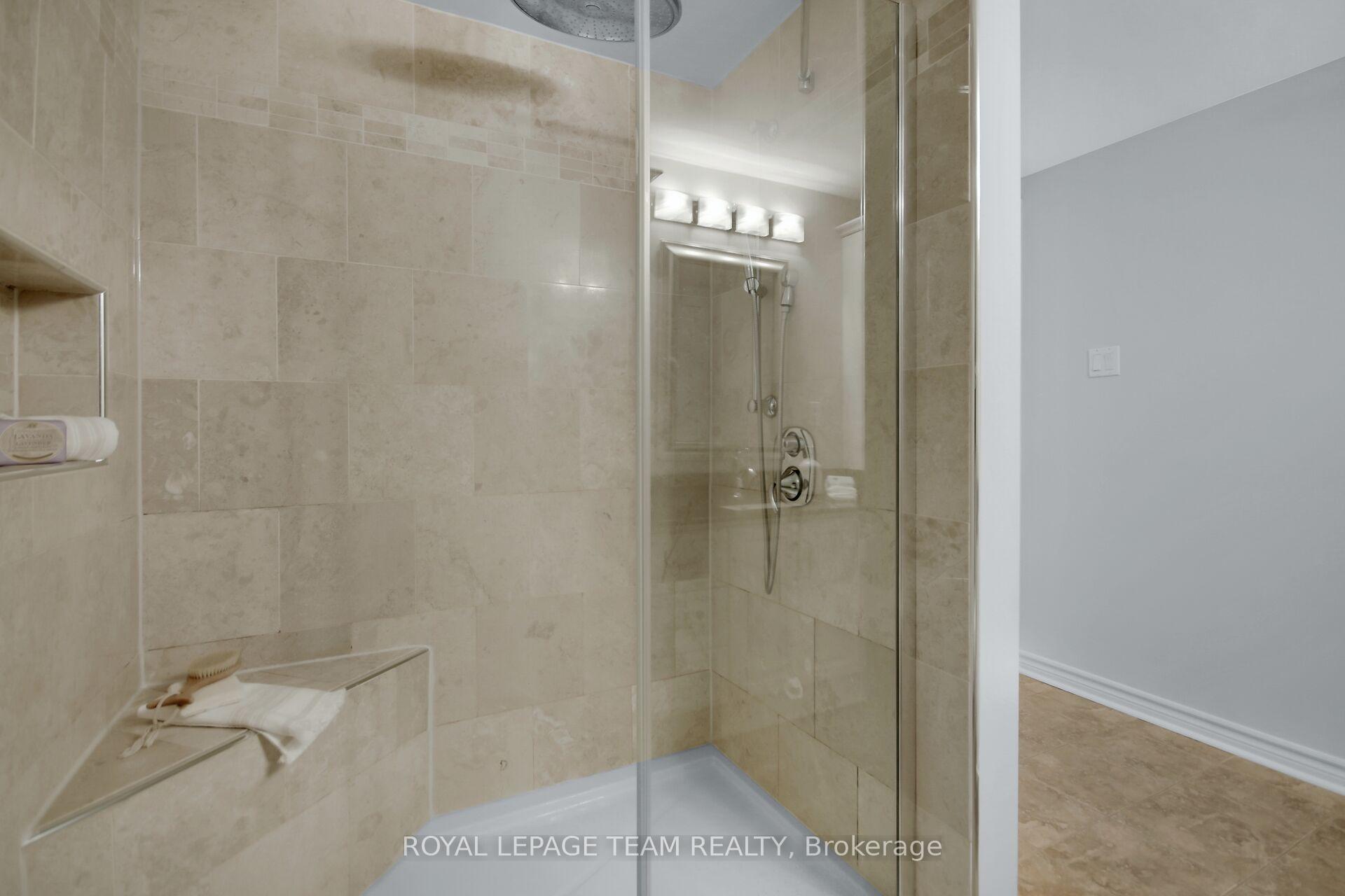 Photo 26 of 2175 Audrey Avenue, Ottawa, Hawthorne Meadows — HOMEH