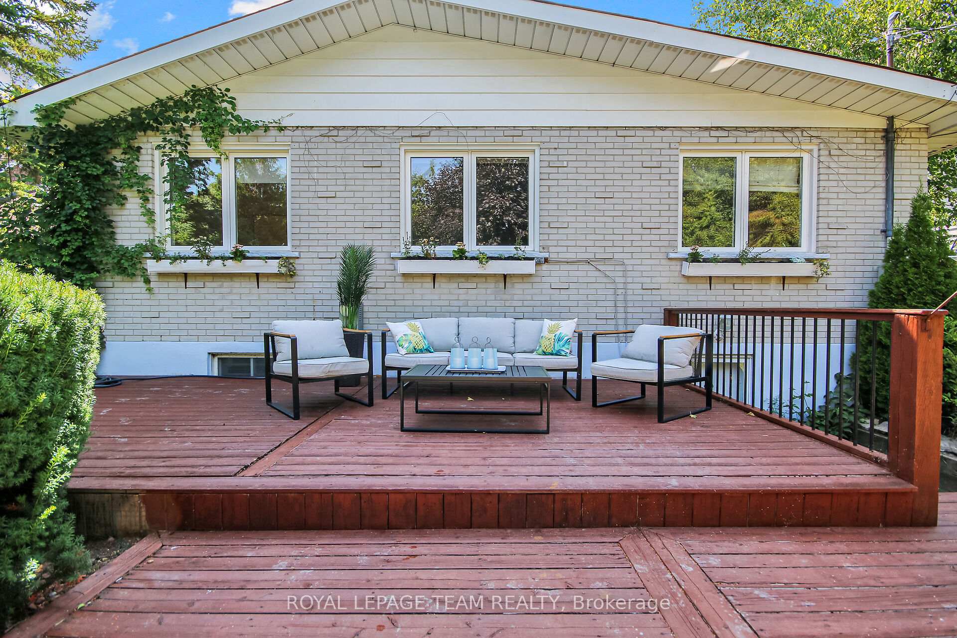 Photo 42 of 2175 Audrey Avenue, Ottawa, Hawthorne Meadows — HOMEH