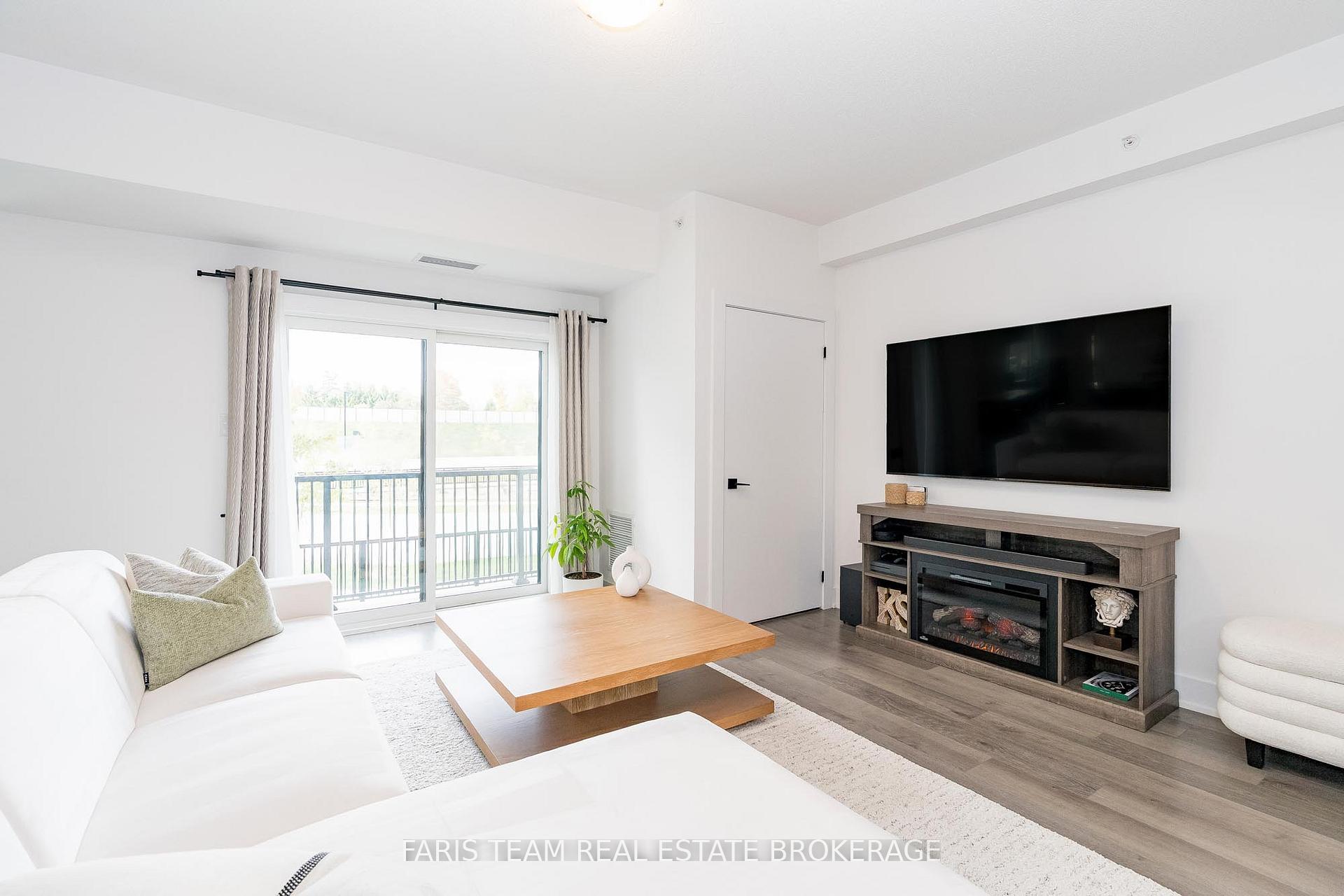 Photo 18 of Unit 102, 8 Culinary Lane, Barrie, Rural Barrie Southeast — HOMEH