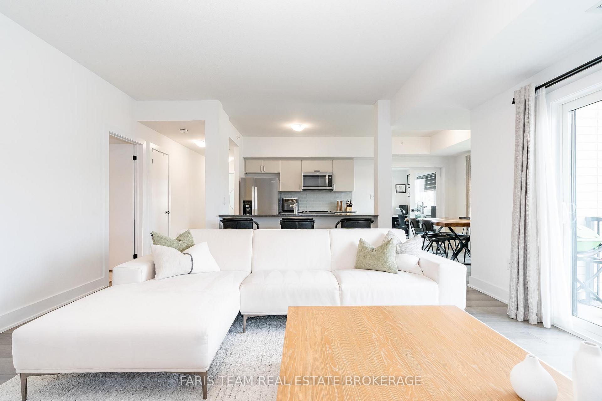 Photo 19 of Unit 102, 8 Culinary Lane, Barrie, Rural Barrie Southeast — HOMEH