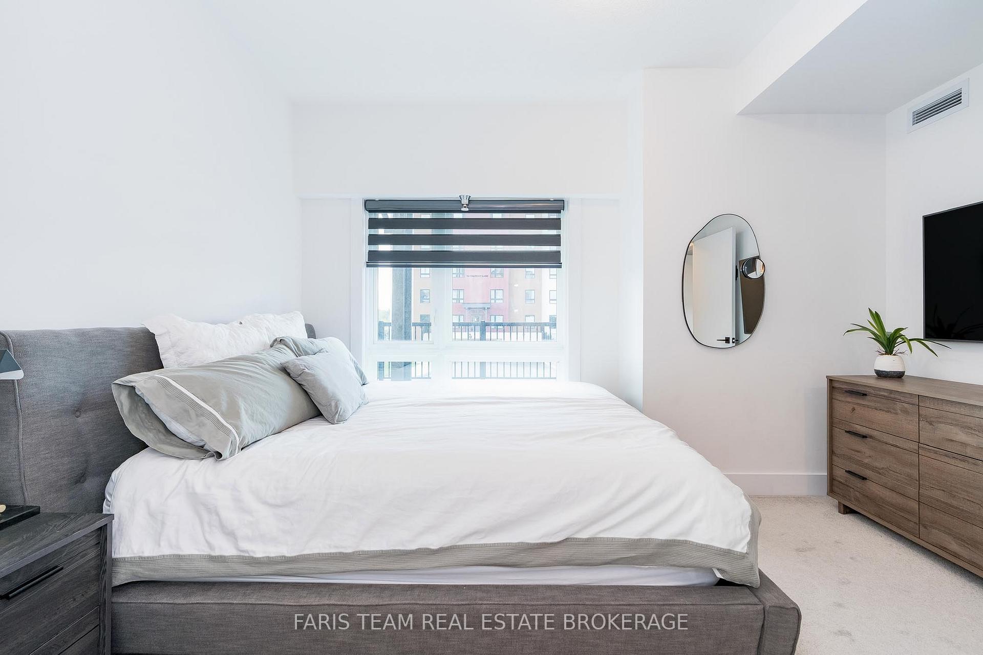 Photo 21 of Unit 102, 8 Culinary Lane, Barrie, Rural Barrie Southeast — HOMEH