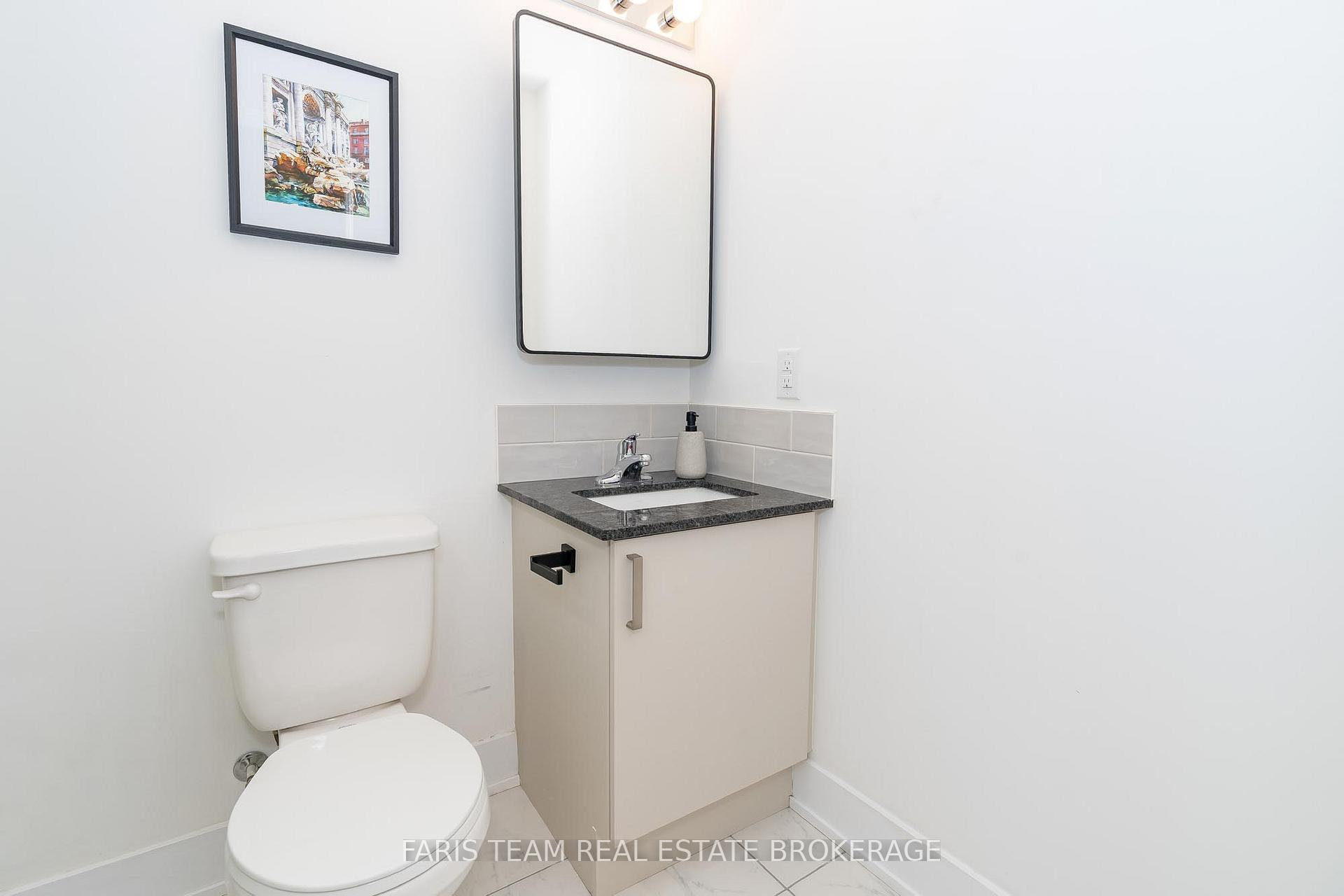 Photo 22 of Unit 102, 8 Culinary Lane, Barrie, Rural Barrie Southeast — HOMEH