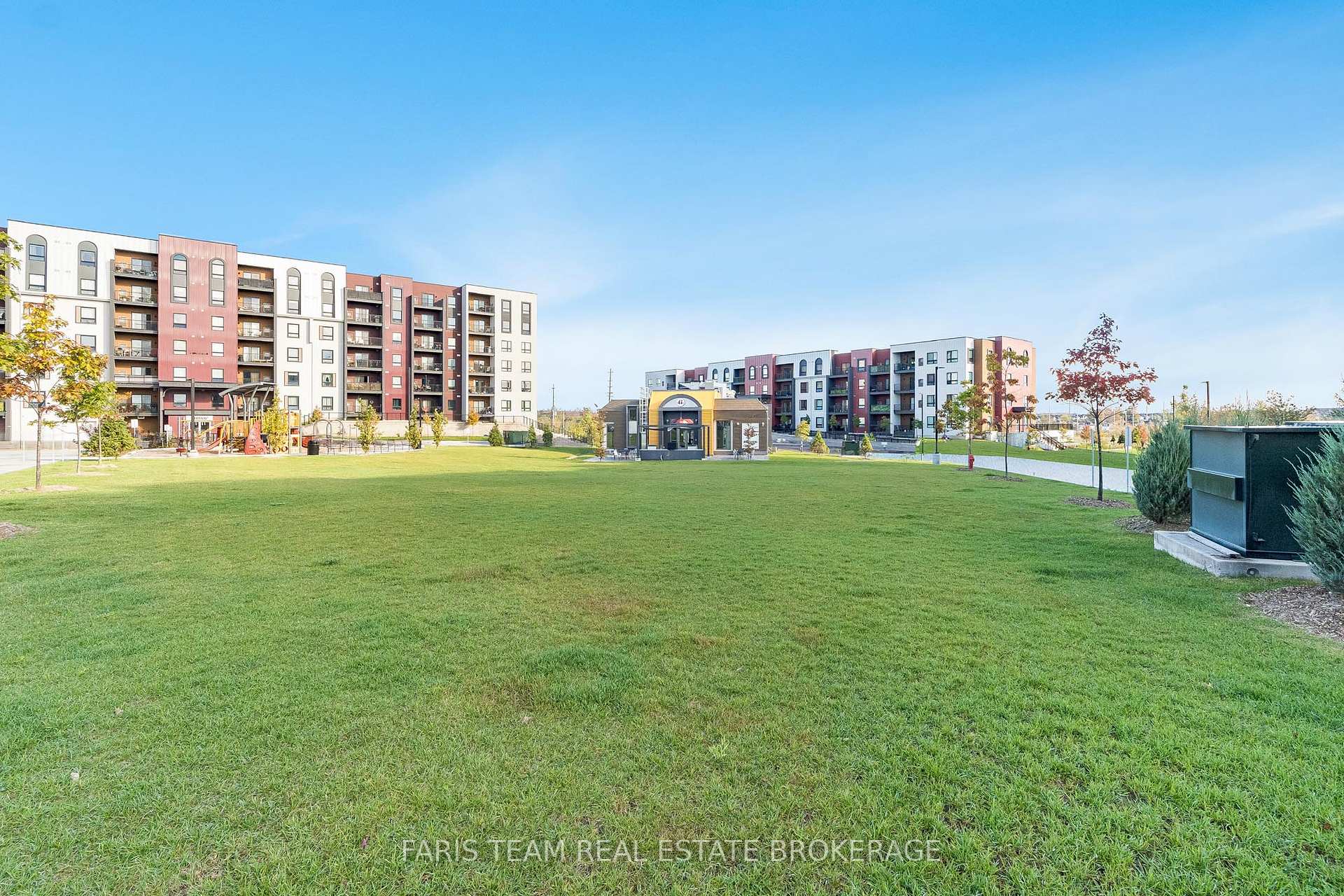 Photo 36 of Unit 102, 8 Culinary Lane, Barrie, Rural Barrie Southeast — HOMEH