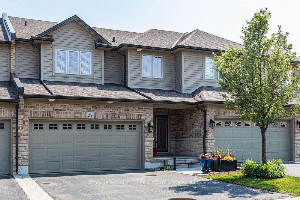 Photo 2 of Unit 29, 441 Stonehenge Drive, Hamilton, Meadowlands — HOMEH