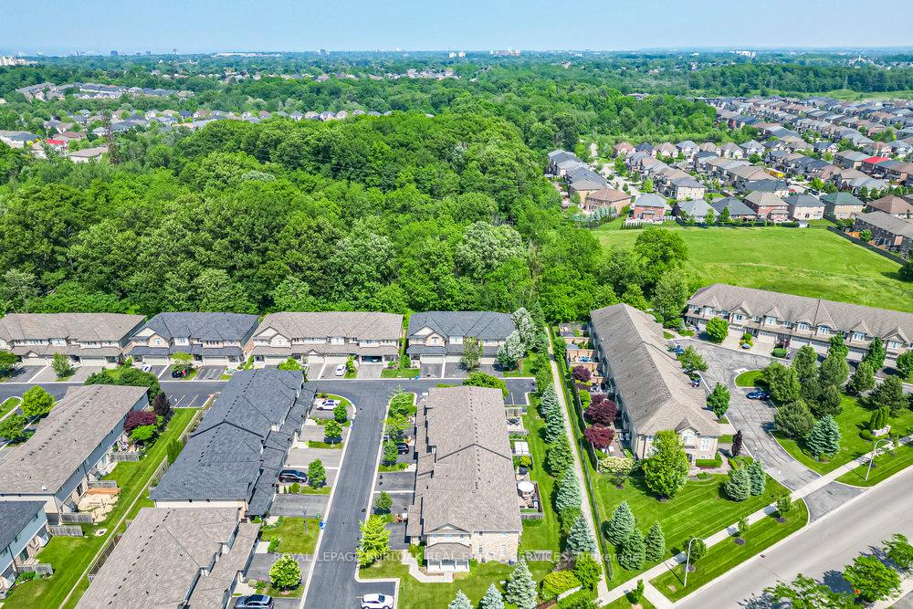 Photo 60 of Unit 29, 441 Stonehenge Drive, Hamilton, Meadowlands — HOMEH