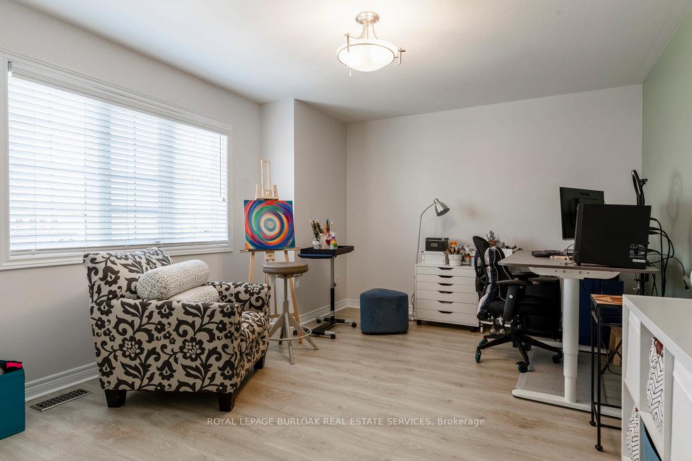 Photo 21 of Unit 29, 441 Stonehenge Drive, Hamilton, Meadowlands — HOMEH
