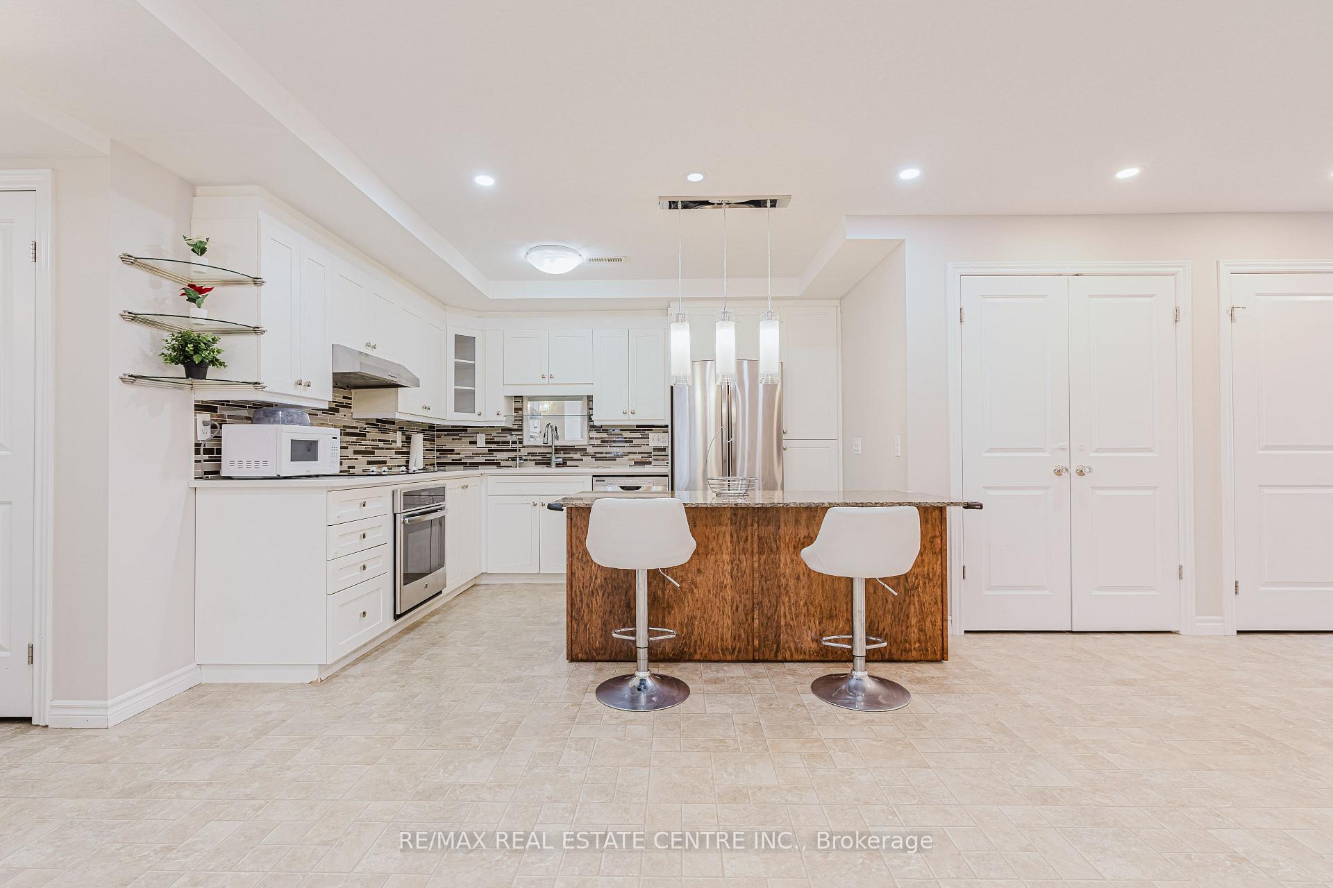 Photo 13 of Unit 3D, 255 Maitland Street, Kitchener — HOMEH