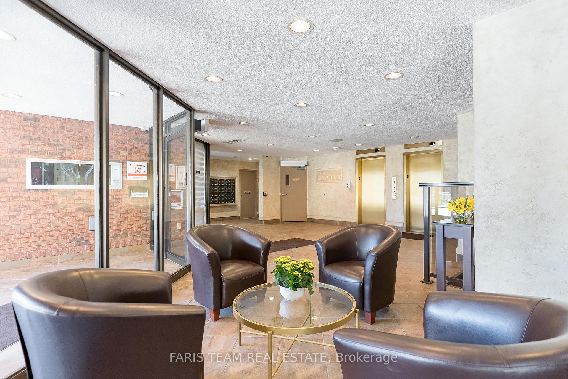 Photo 2 of Unit 106, 181 Collier Street, Barrie, North Shore — HOMEH