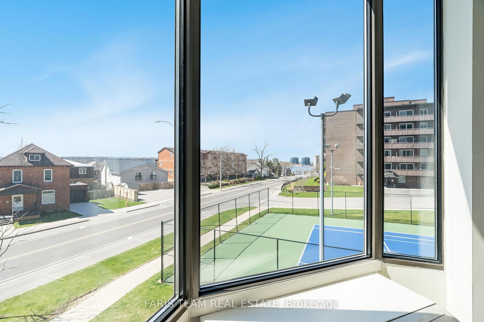 Photo 9 of Unit 106, 181 Collier Street, Barrie, North Shore — HOMEH