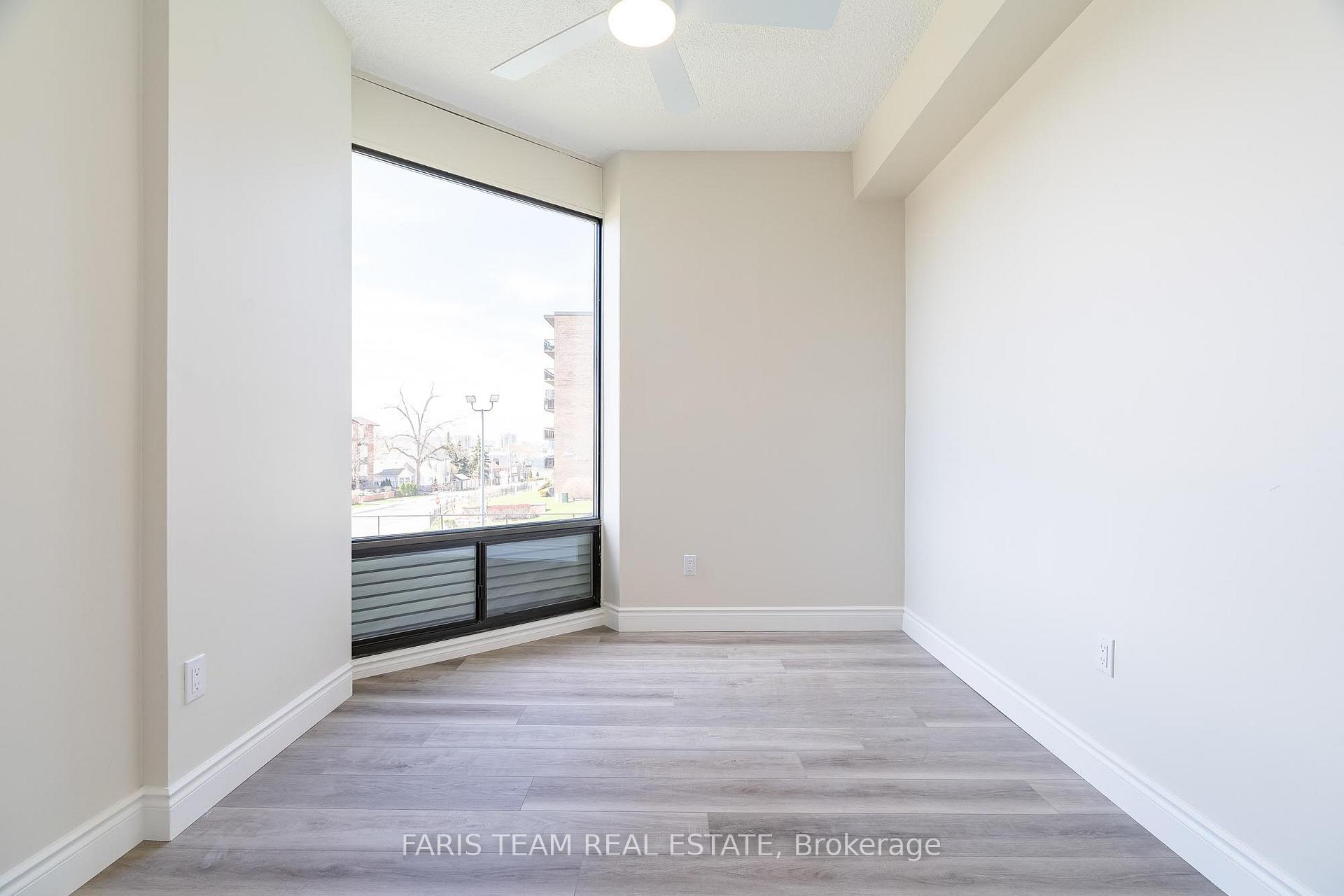 Photo 14 of Unit 106, 181 Collier Street, Barrie, North Shore — HOMEH