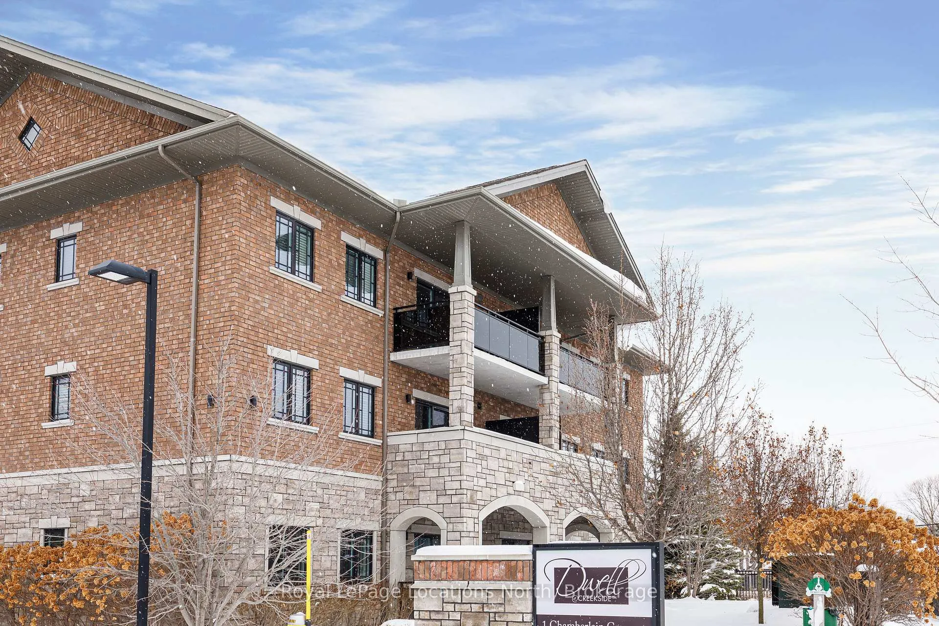 Photo 3 of Unit 303, 1 Chamberlain Crescent, Collingwood — HOMEH