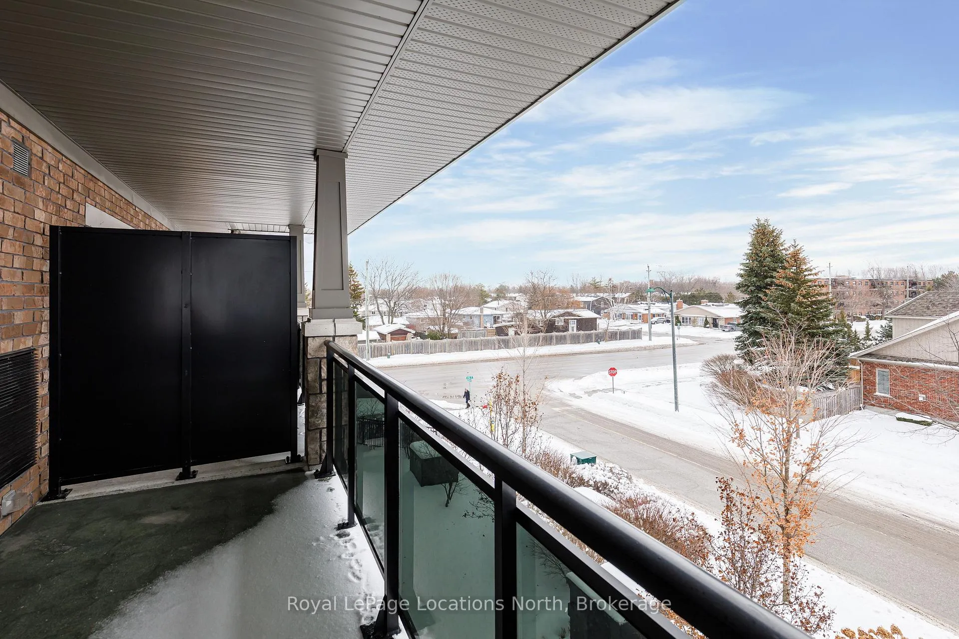 Photo 8 of Unit 303, 1 Chamberlain Crescent, Collingwood — HOMEH