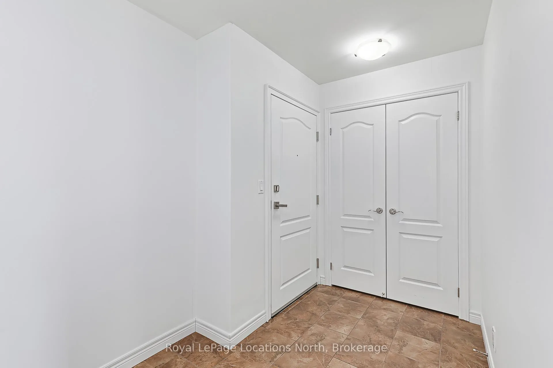 Photo 12 of Unit 303, 1 Chamberlain Crescent, Collingwood — HOMEH