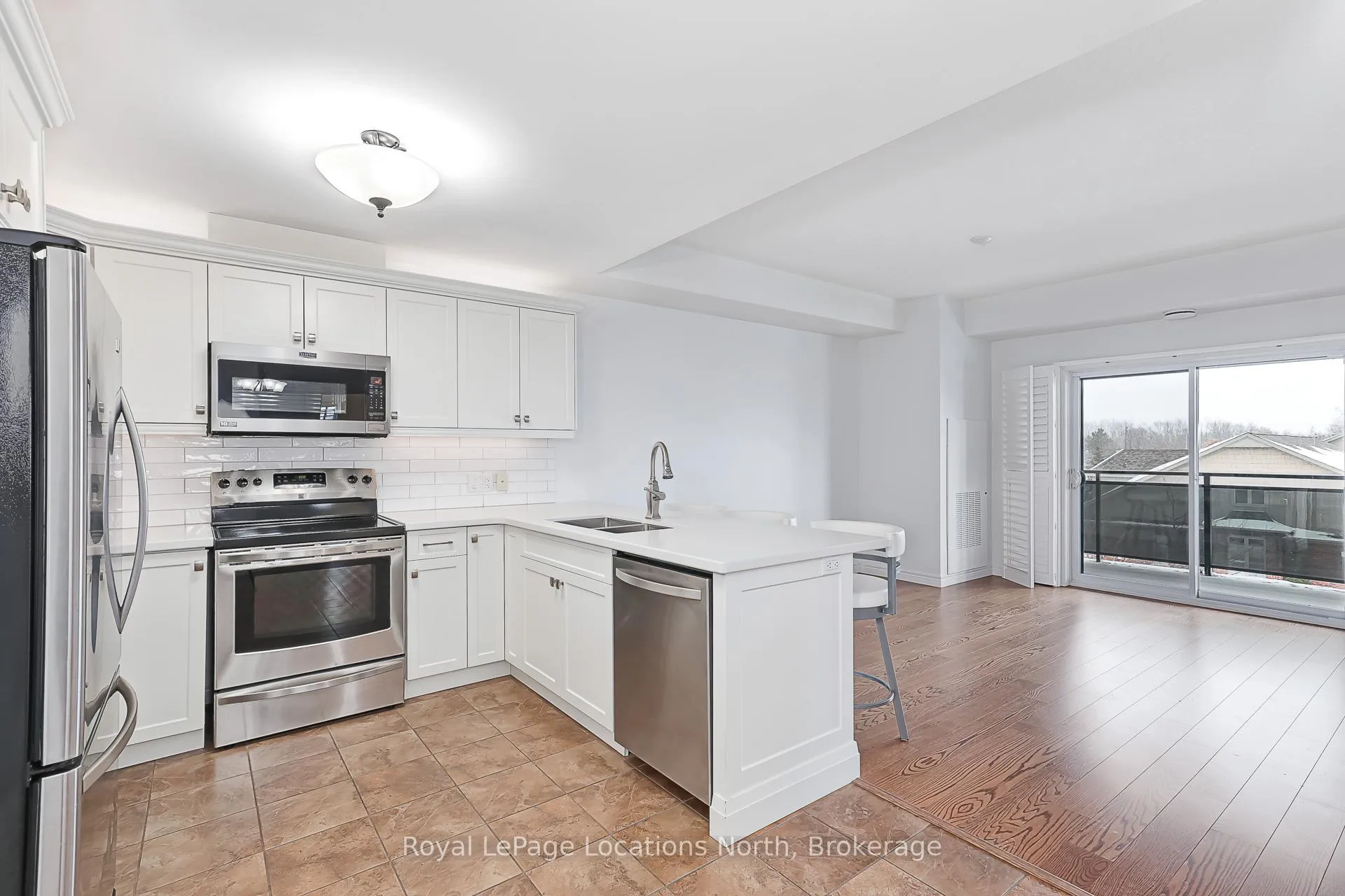 Photo 15 of Unit 303, 1 Chamberlain Crescent, Collingwood — HOMEH