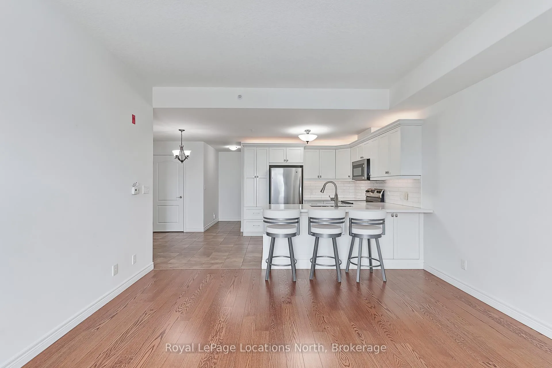 Photo 18 of Unit 303, 1 Chamberlain Crescent, Collingwood — HOMEH