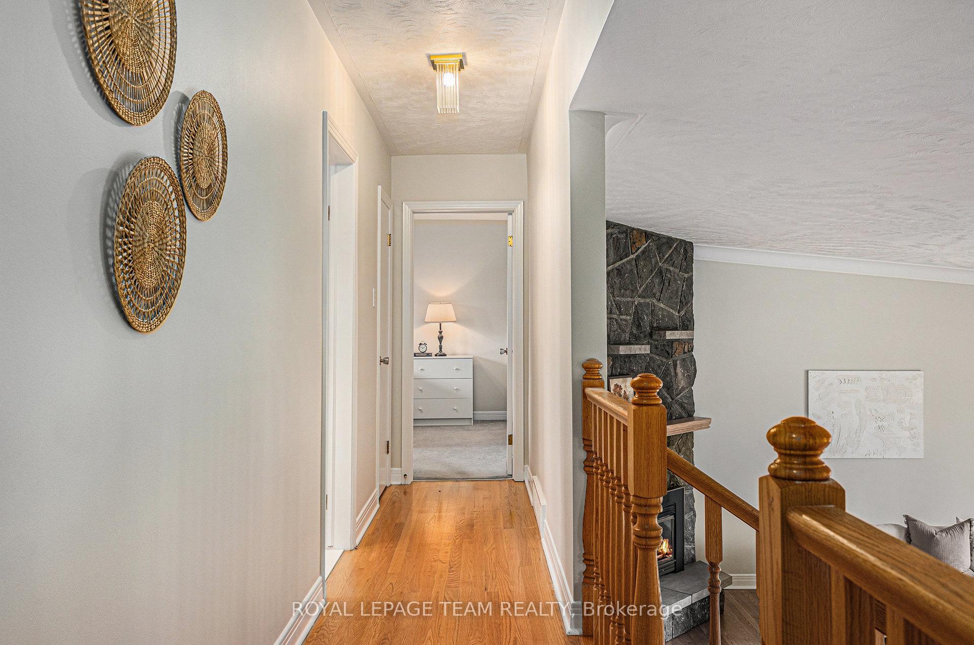 Photo 8 of 11 Horner Drive, Ottawa, Lakeview Park — HOMEH
