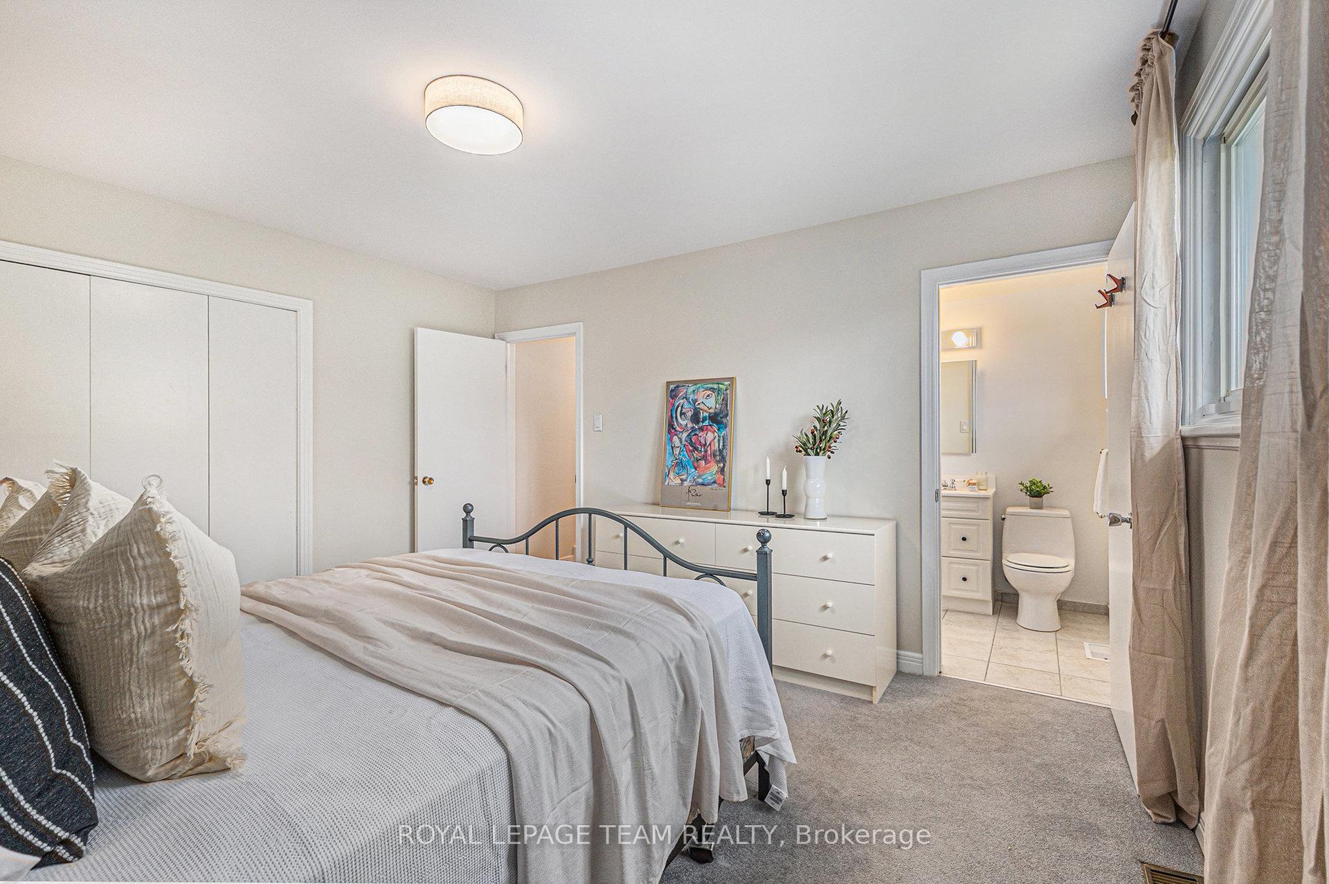 Photo 14 of 11 Horner Drive, Ottawa, Lakeview Park — HOMEH