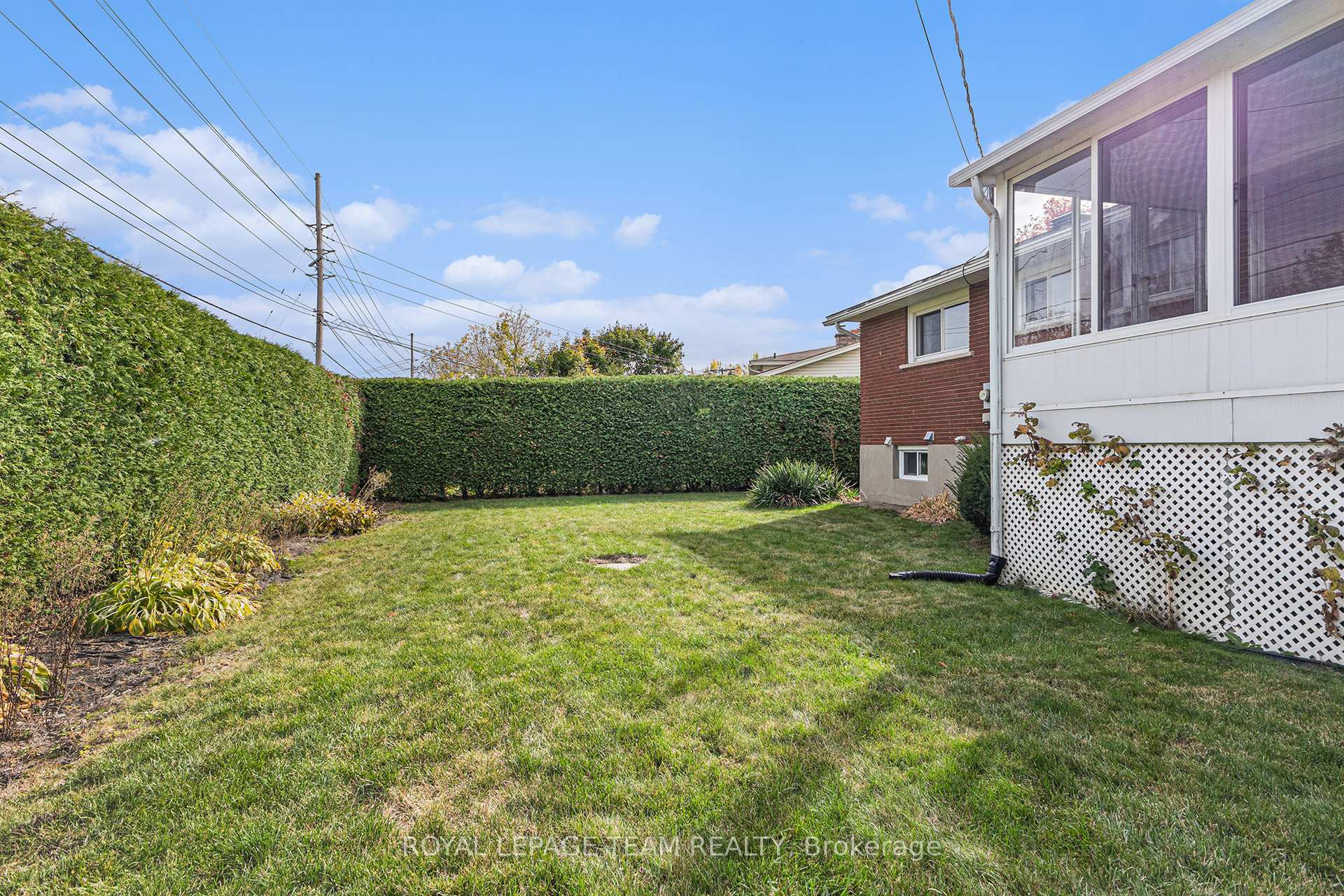 Photo 22 of 11 Horner Drive, Ottawa, Lakeview Park — HOMEH