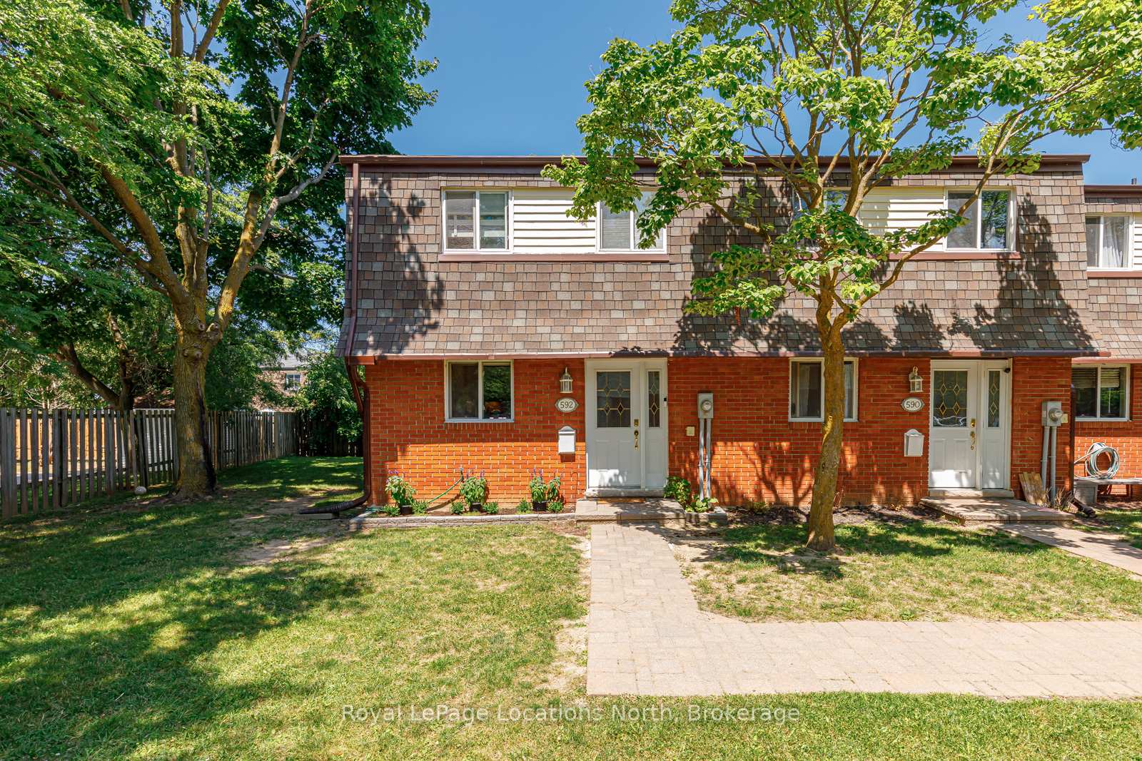 Photo 2 of Unit 32, 592 Tenth Street, Collingwood — HOMEH