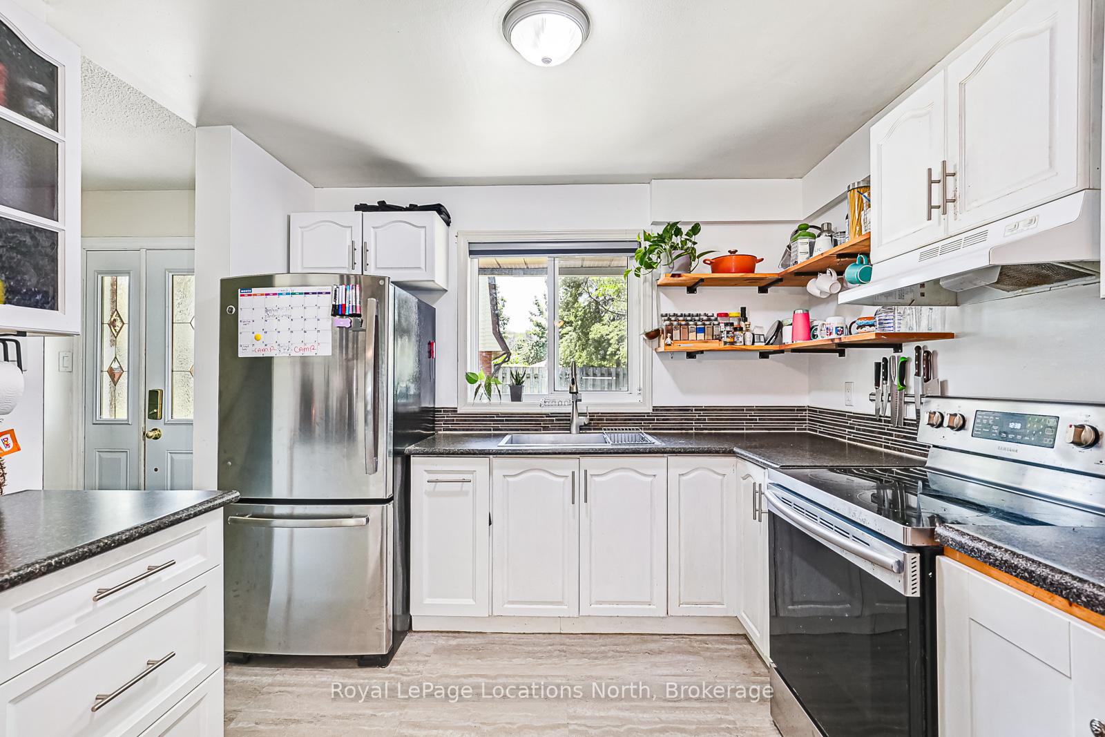 Photo 5 of Unit 32, 592 Tenth Street, Collingwood — HOMEH