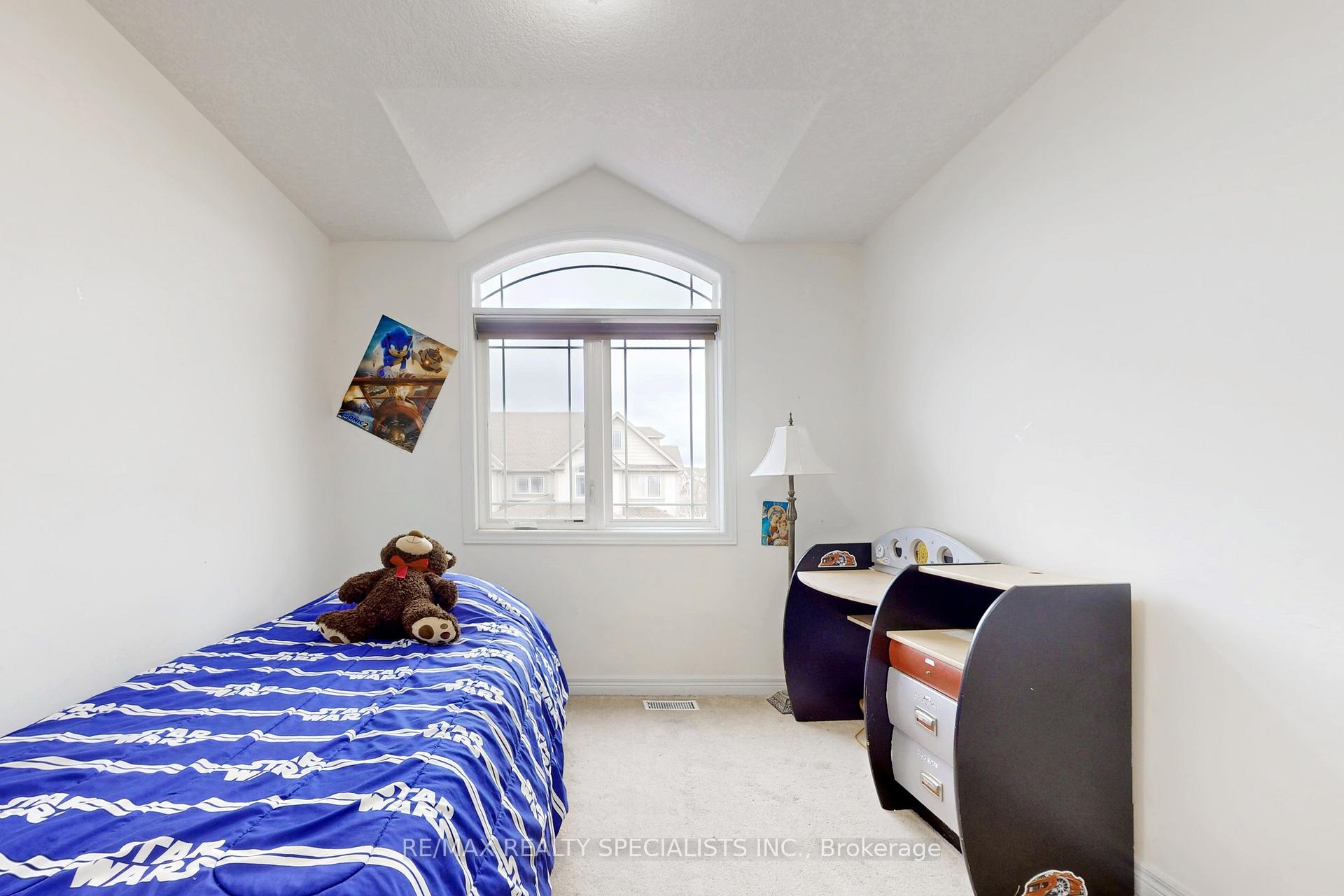 Photo 20 of Unit 21, 355 Macalister Boulevard, Guelph, Kortright East — HOMEH