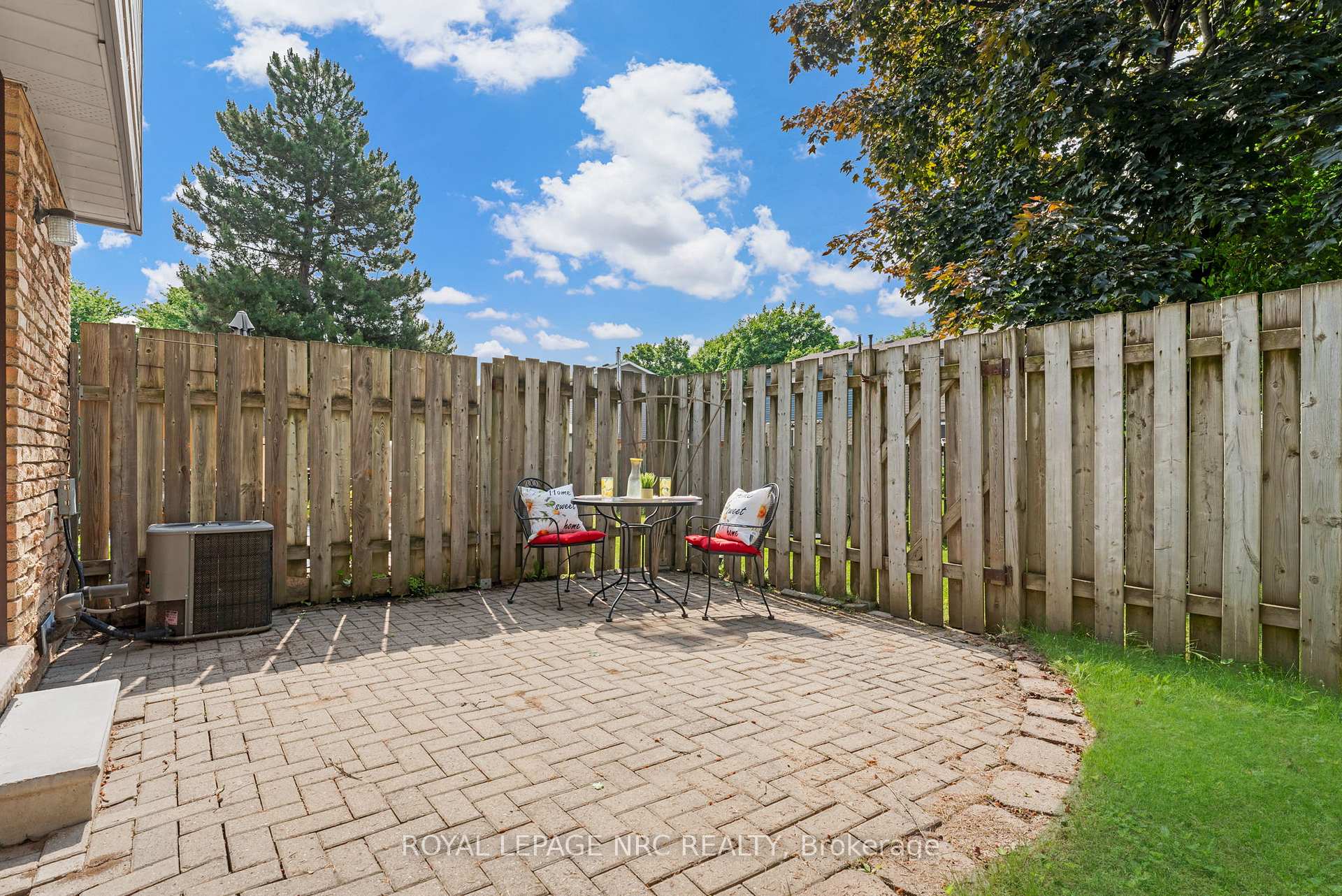 Photo 15 of Unit 54, 75 Ventura Drive, St. Catharines, Haig — HOMEH