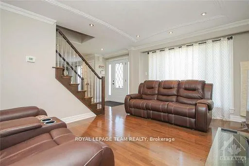 Photo 3 of 840 Forest Street, Ottawa, Queensway Terrace North — HOMEH